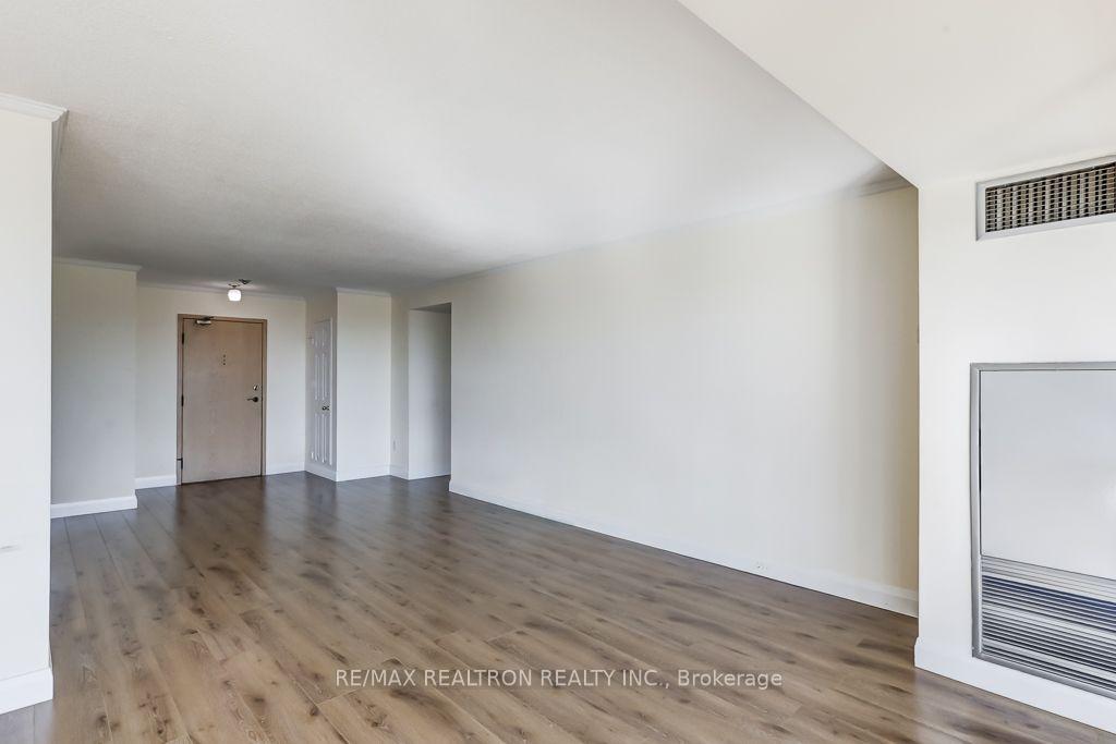 Photo 14 of Unit 1108, 7825 Bayview Avenue, Markham, Aileen-Willowbrook — HOMEH
