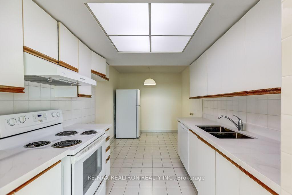 Photo 22 of Unit 1108, 7825 Bayview Avenue, Markham, Aileen-Willowbrook — HOMEH