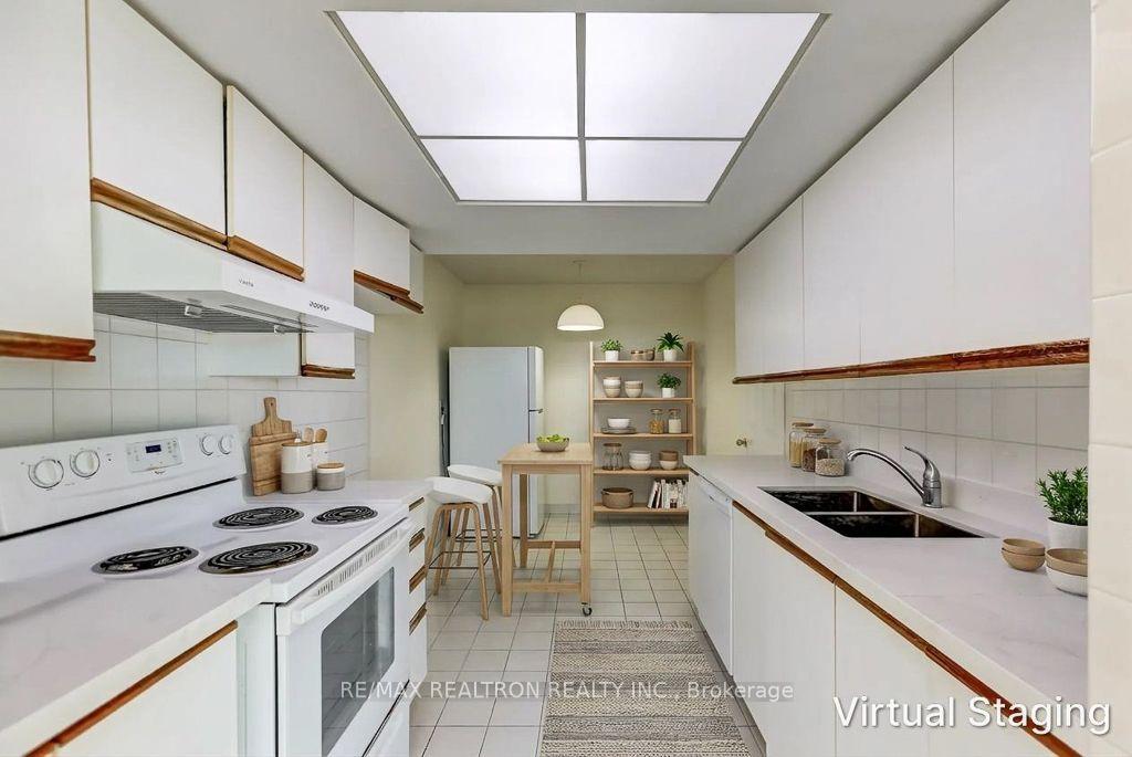 Photo 23 of Unit 1108, 7825 Bayview Avenue, Markham, Aileen-Willowbrook — HOMEH
