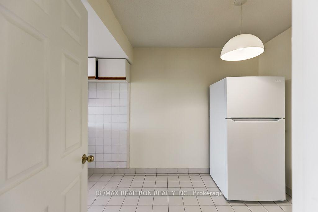 Photo 25 of Unit 1108, 7825 Bayview Avenue, Markham, Aileen-Willowbrook — HOMEH
