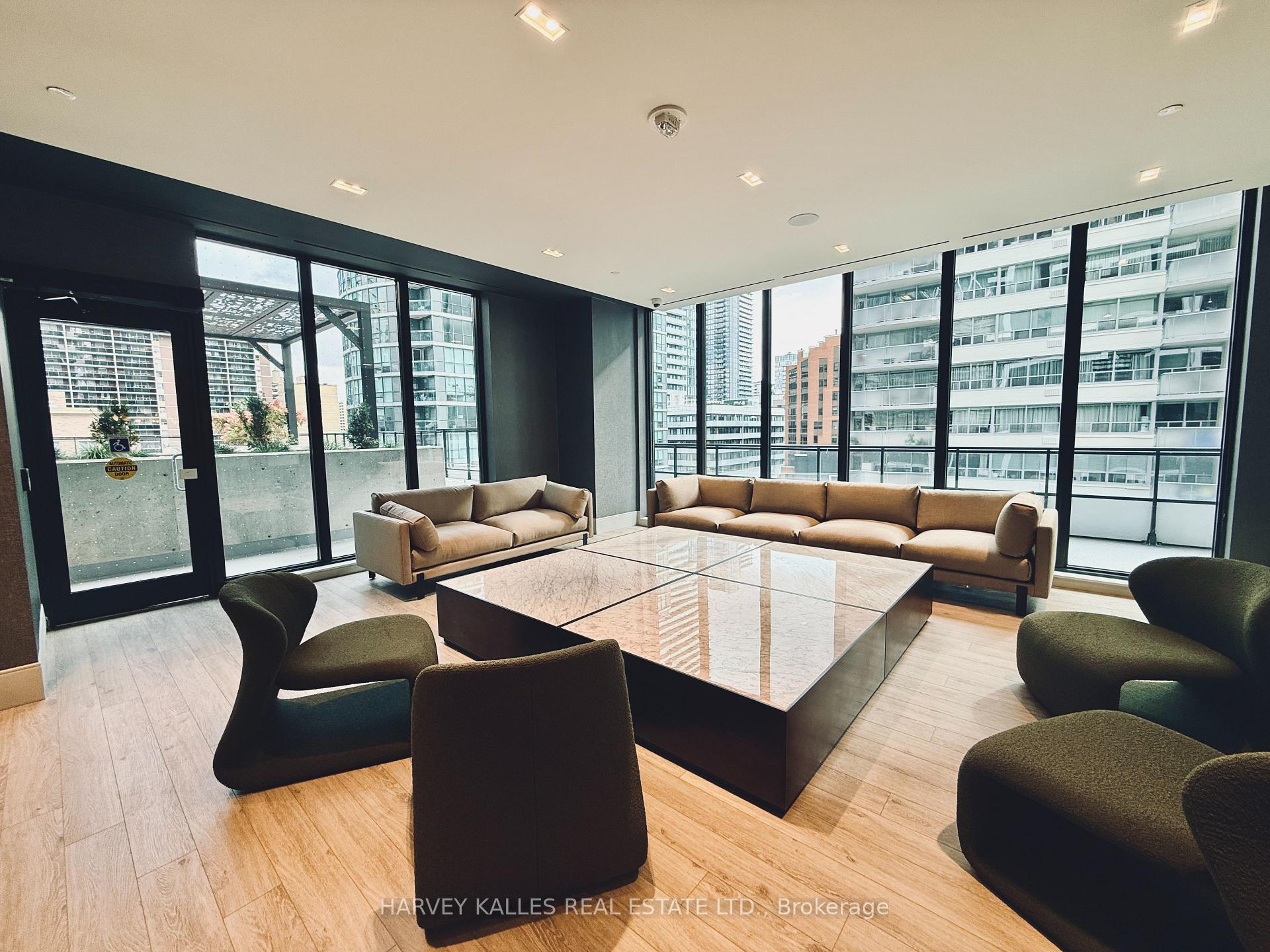 Photo 19 of Unit 704, 65 Broadway Avenue, Toronto, Mount Pleasant West — HOMEH