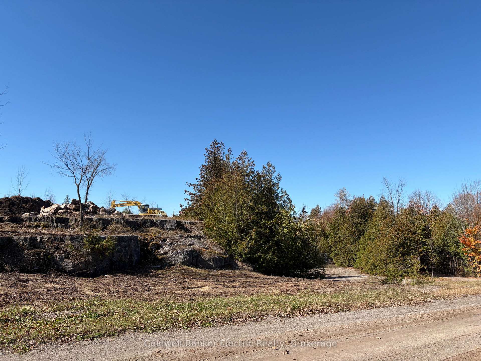 Photo 3 of 237 Tower Road, Madoc — HOMEH