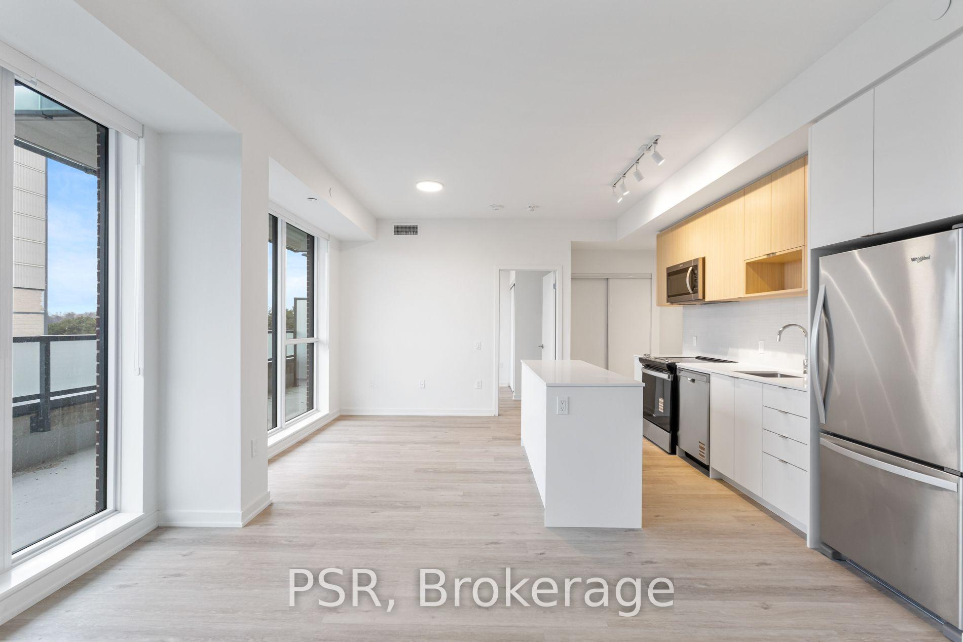 Photo 4 of Unit 409, 4365 Bloor Street W, Etobicoke, Markland Wood — HOMEH