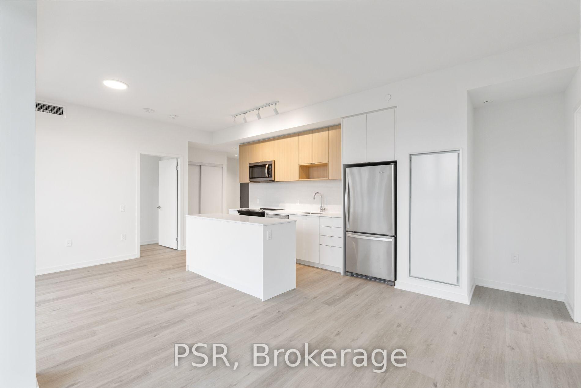 Photo 5 of Unit 409, 4365 Bloor Street W, Etobicoke, Markland Wood — HOMEH