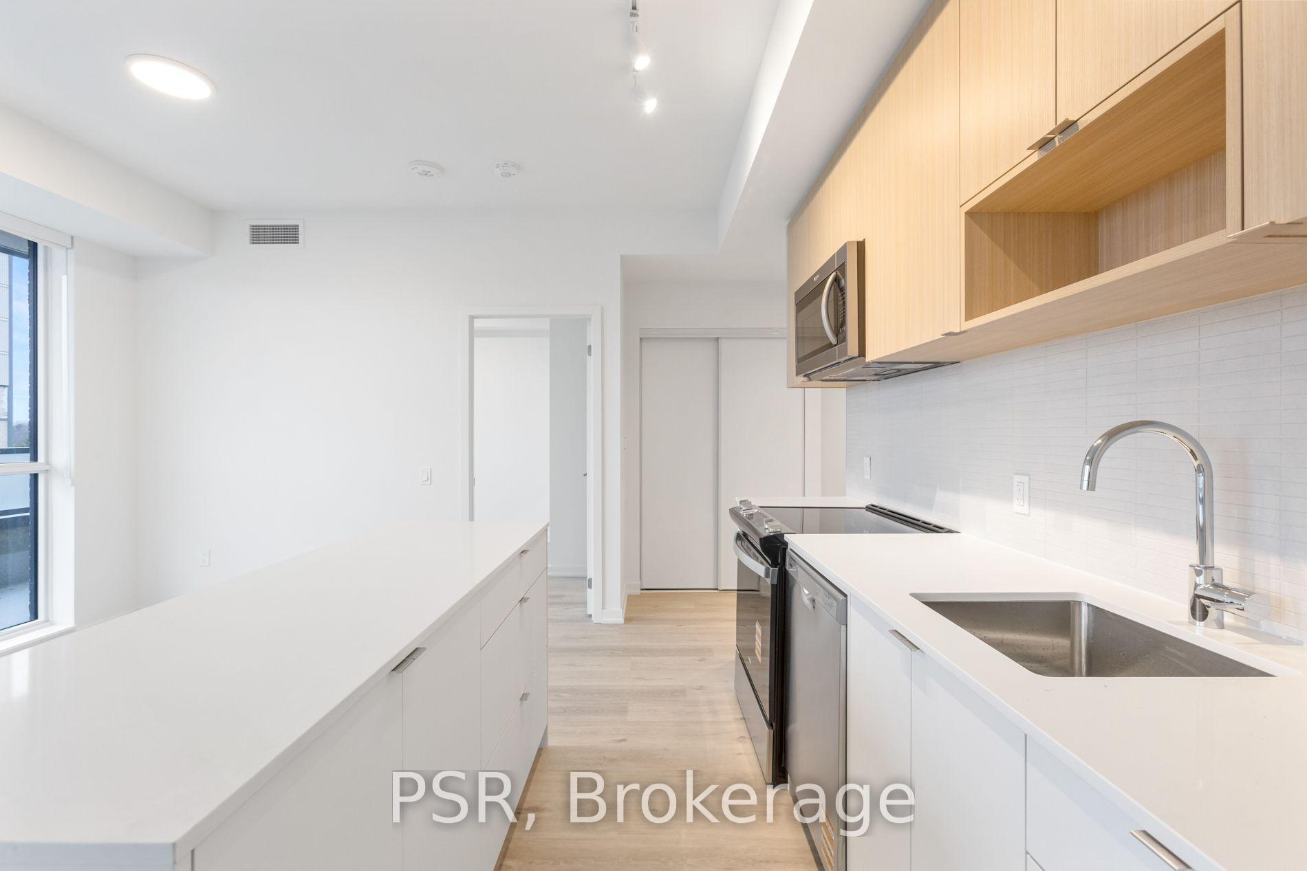 Photo 7 of Unit 409, 4365 Bloor Street W, Etobicoke, Markland Wood — HOMEH