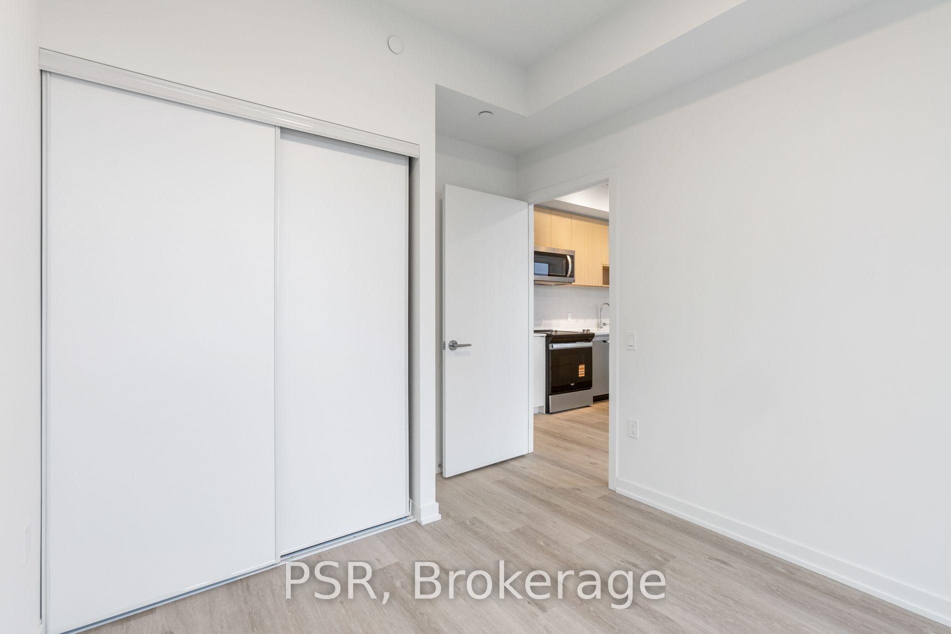 Photo 12 of Unit 409, 4365 Bloor Street W, Etobicoke, Markland Wood — HOMEH