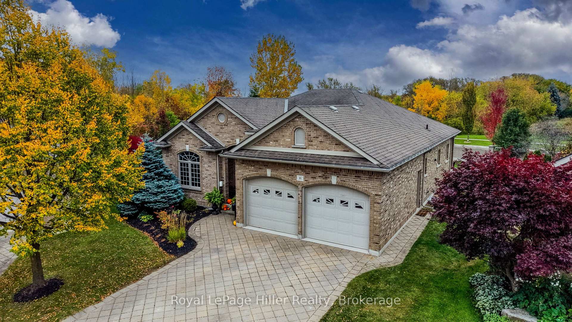 Photo 1 of 16 North Pointe Drive, Stratford — HOMEH