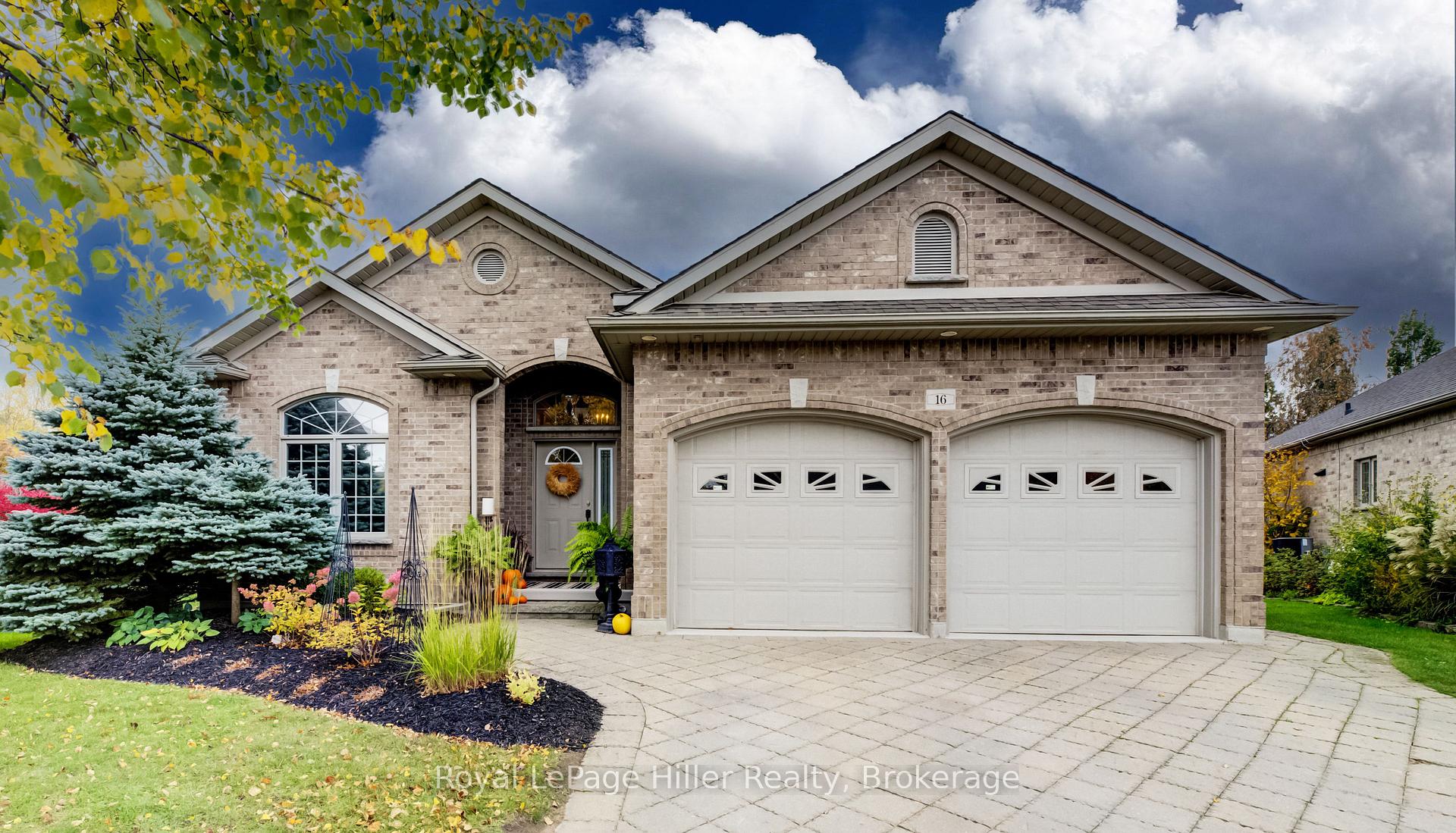 Photo 2 of 16 North Pointe Drive, Stratford — HOMEH