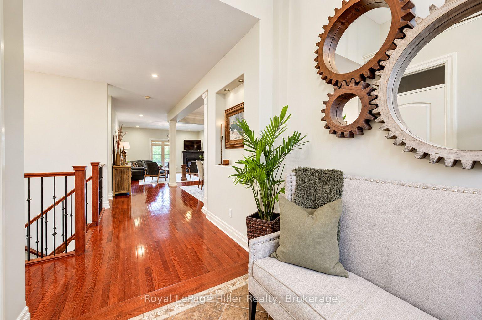 Photo 5 of 16 North Pointe Drive, Stratford — HOMEH