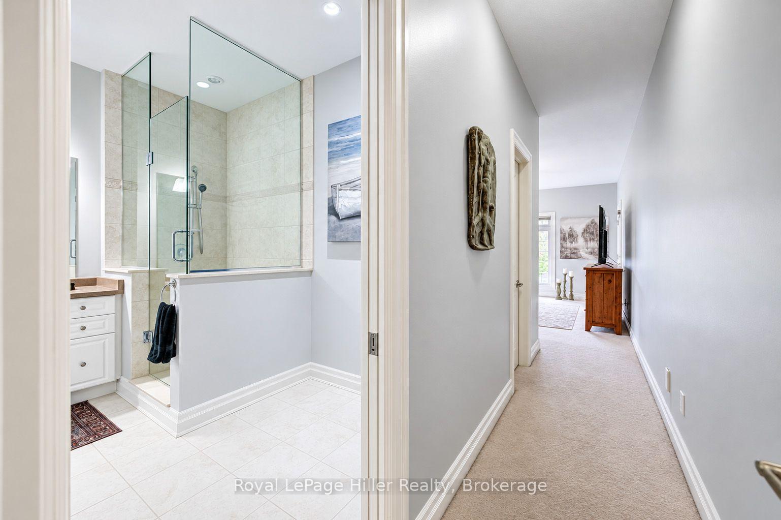 Photo 25 of 16 North Pointe Drive, Stratford — HOMEH