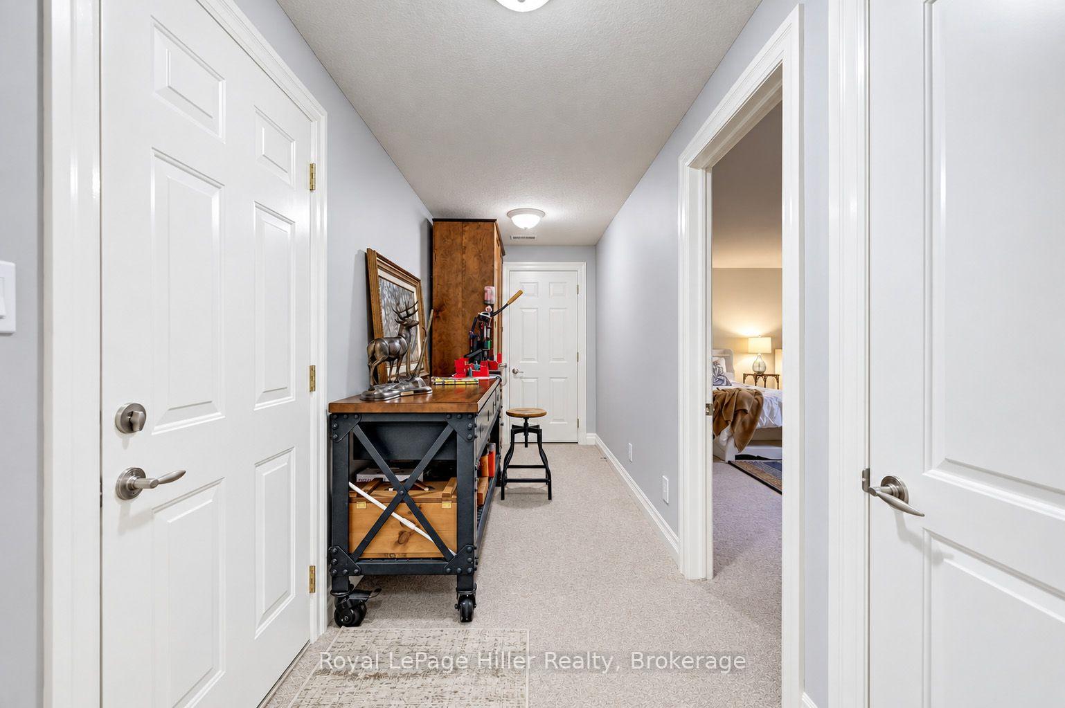 Photo 35 of 16 North Pointe Drive, Stratford — HOMEH