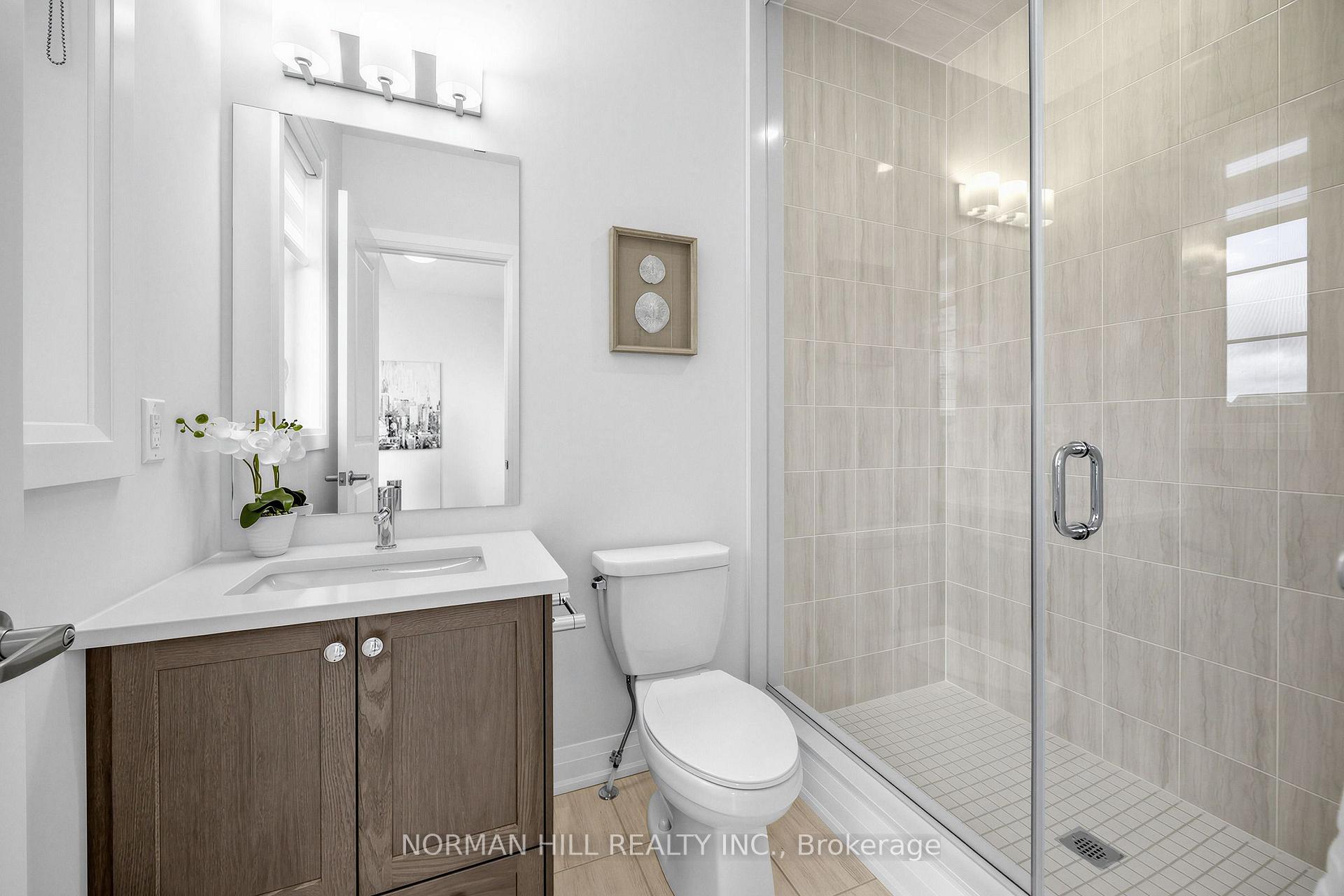 Photo 16 of 129 Antibes Drive, Brampton, Credit Valley — HOMEH