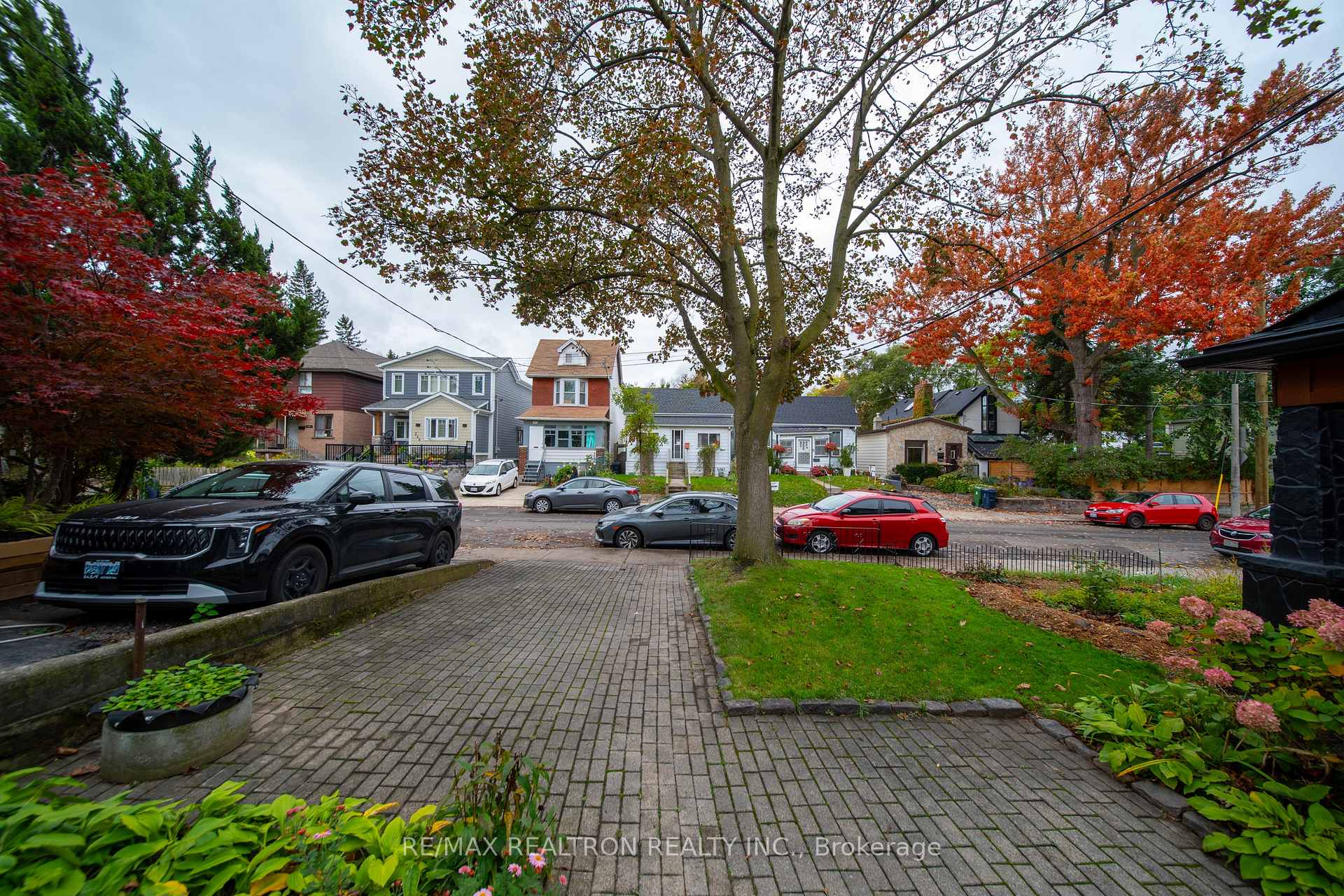 Photo 30 of 353 Rhodes Avenue, Toronto, Greenwood-Coxwell — HOMEH