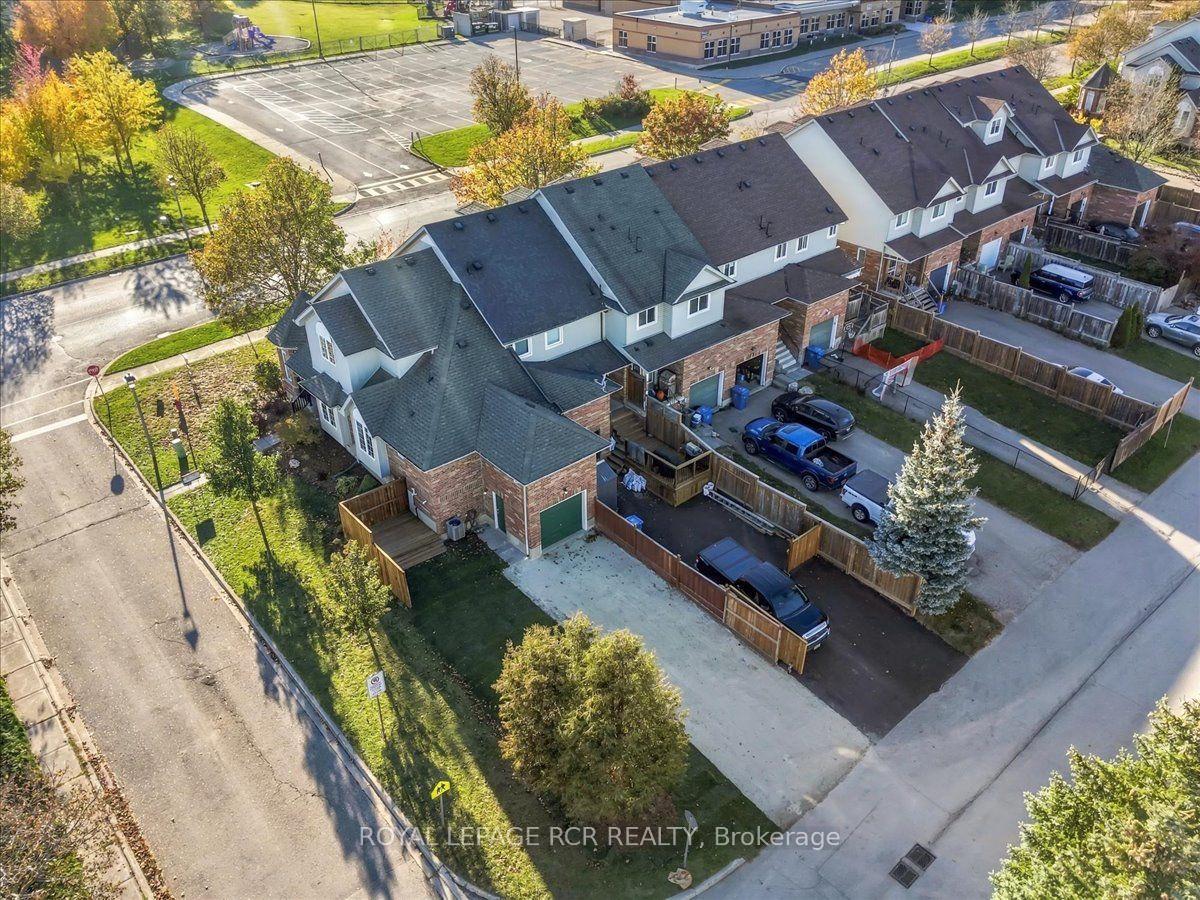 Photo 35 of 31 Montgomery Boulevard, Orangeville — HOMEH