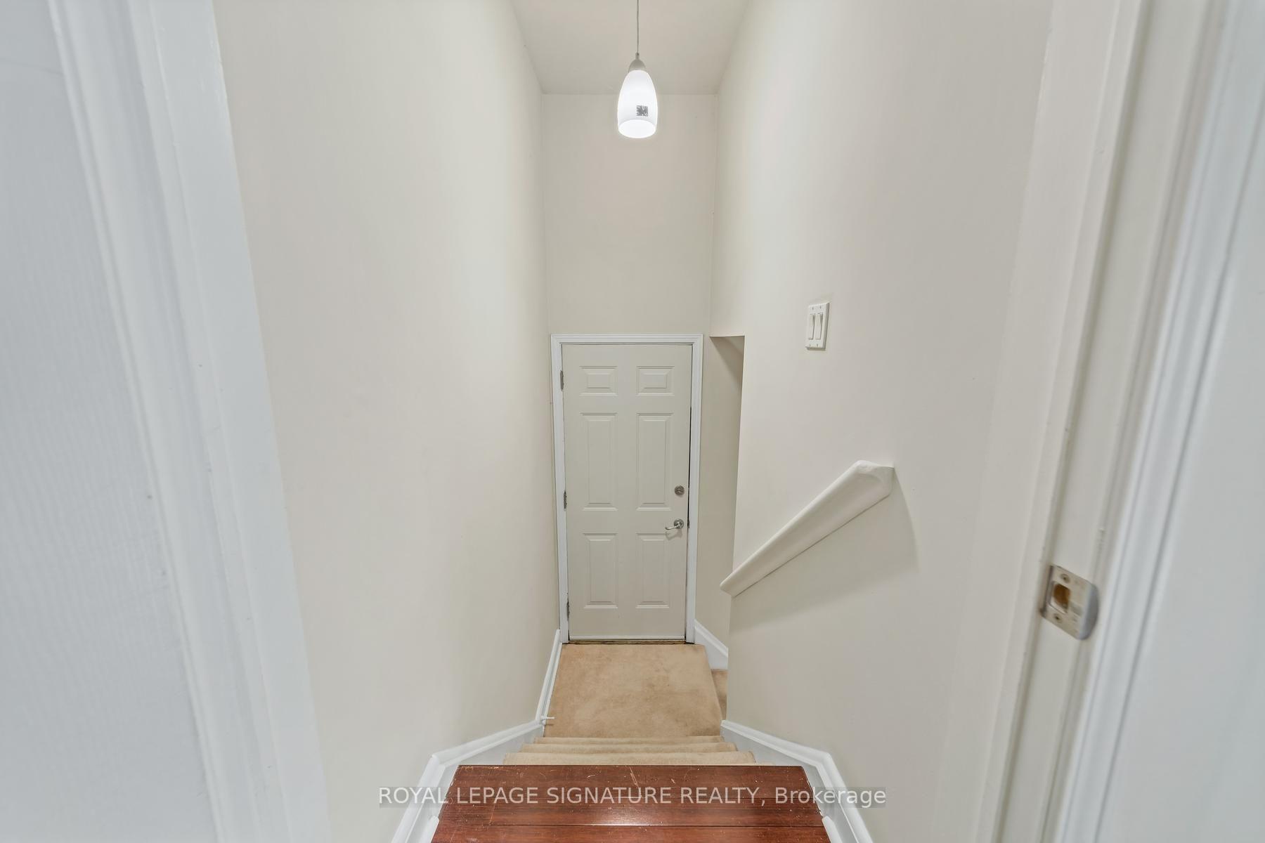 Photo 16 of 4 Moss Street, Scarborough, Guildwood — HOMEH