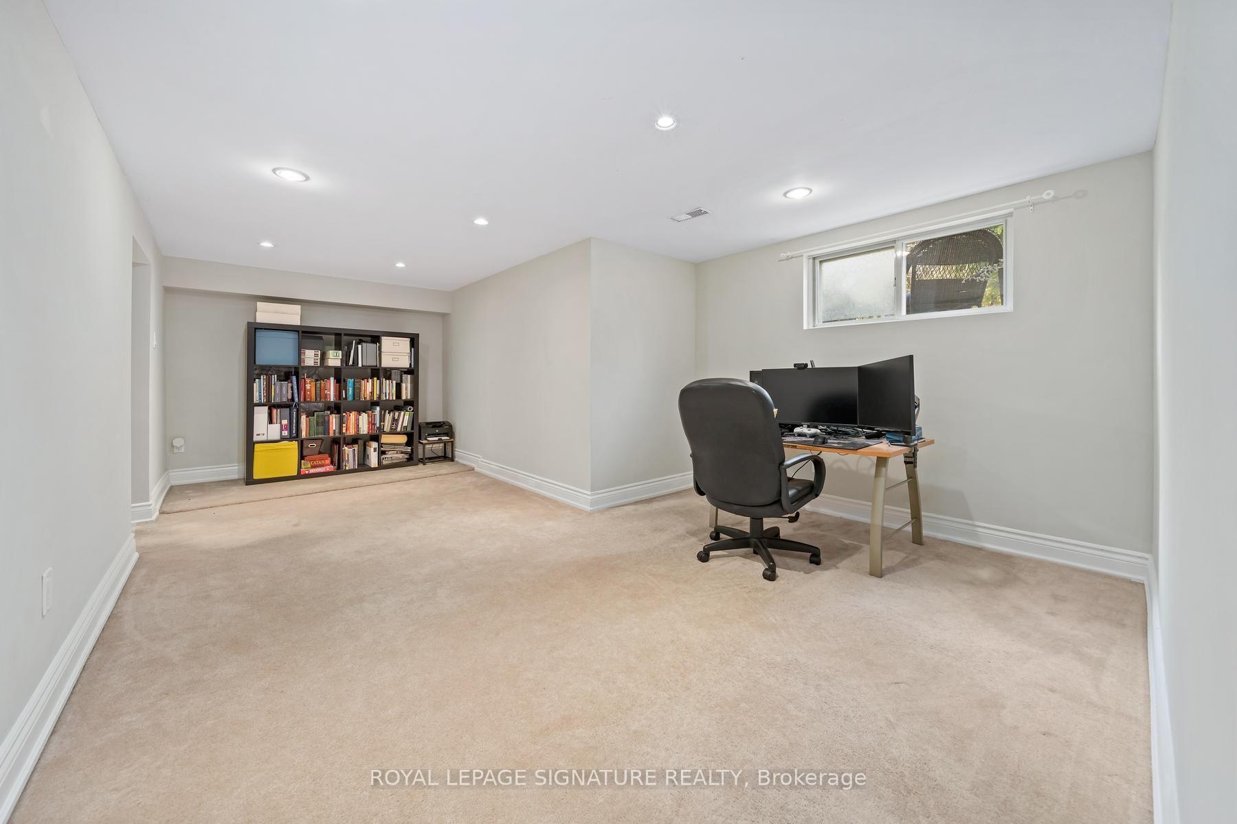 Photo 20 of 4 Moss Street, Scarborough, Guildwood — HOMEH