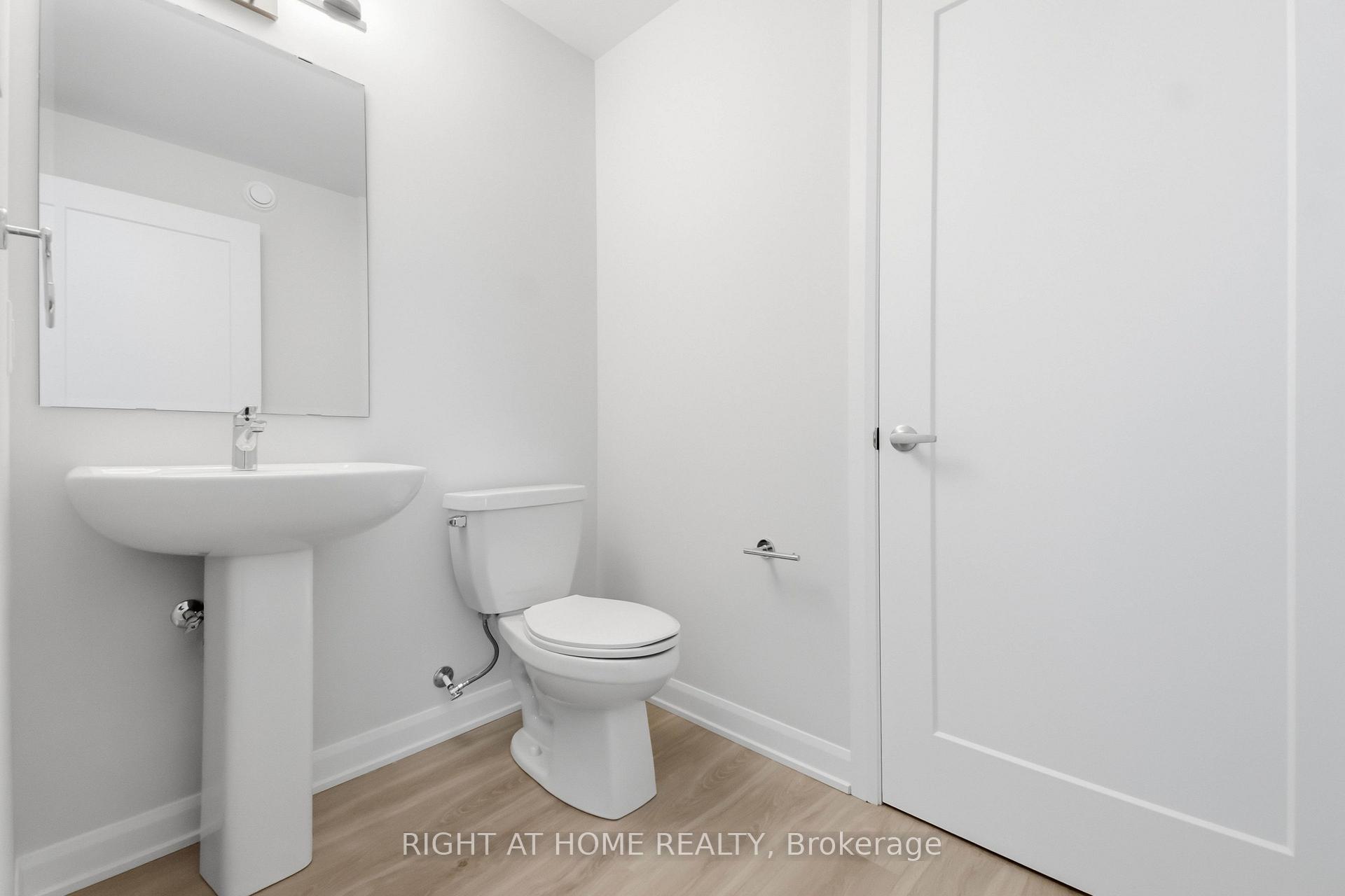 Photo 18 of 201 Glenroy Gilbert Drive, Ottawa, Barrhaven - Strandherd — HOMEH