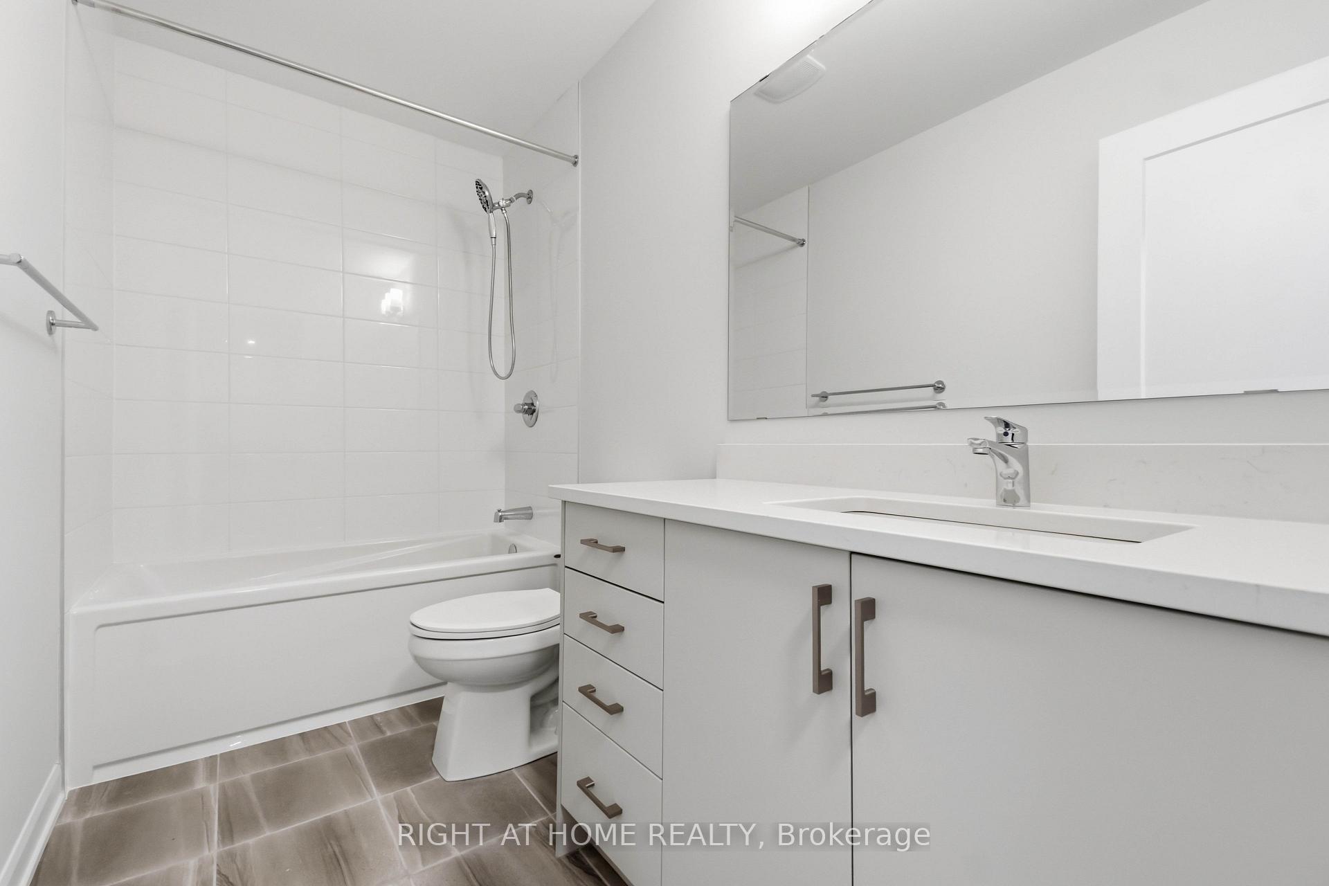Photo 32 of 201 Glenroy Gilbert Drive, Ottawa, Barrhaven - Strandherd — HOMEH