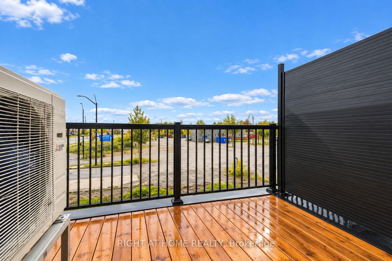 Photo 33 of 201 Glenroy Gilbert Drive, Ottawa, Barrhaven - Strandherd — HOMEH
