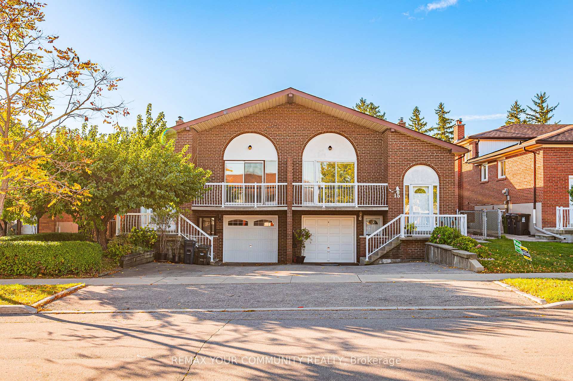 Photo 1 of 11 Anthia Drive, North York, Humber Summit — HOMEH