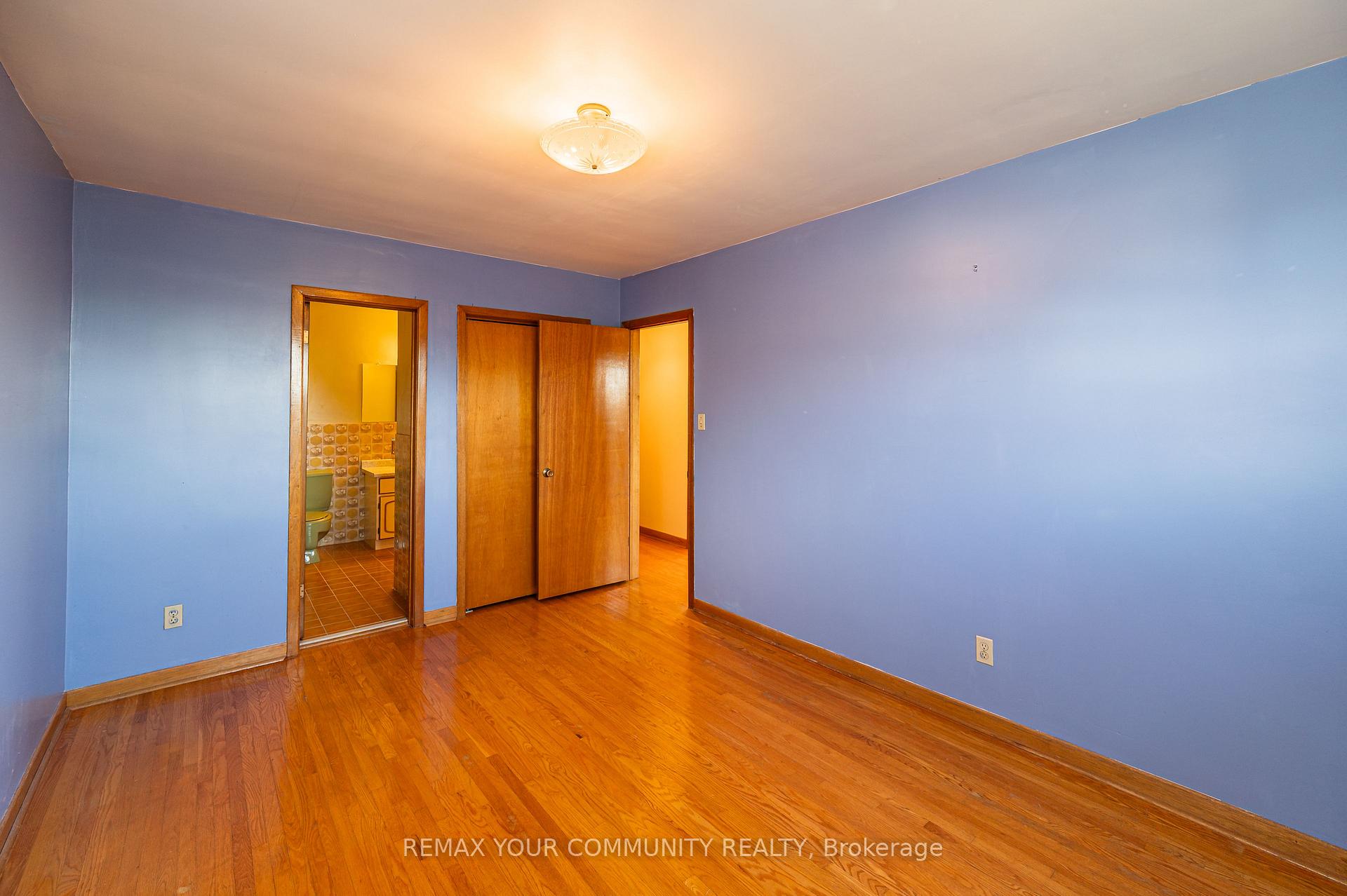 Photo 15 of 11 Anthia Drive, North York, Humber Summit — HOMEH
