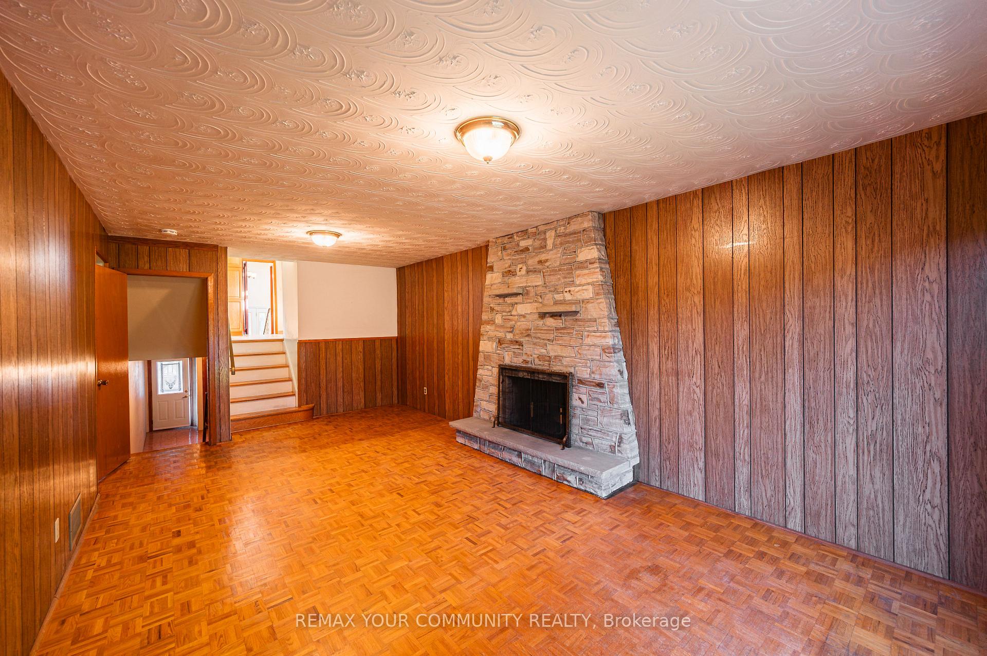 Photo 28 of 11 Anthia Drive, North York, Humber Summit — HOMEH