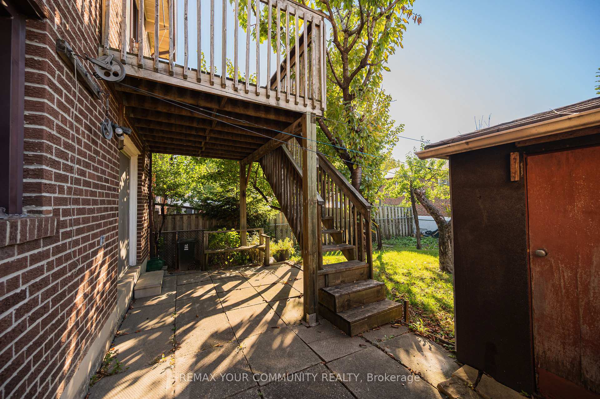 Photo 45 of 11 Anthia Drive, North York, Humber Summit — HOMEH