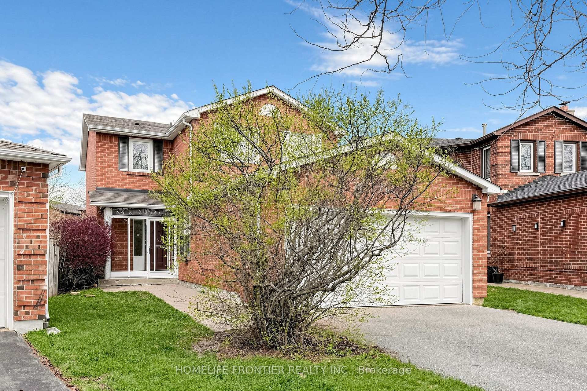 Photo 3 of 165 Frank Rivers Drive N, Scarborough, Steeles — HOMEH
