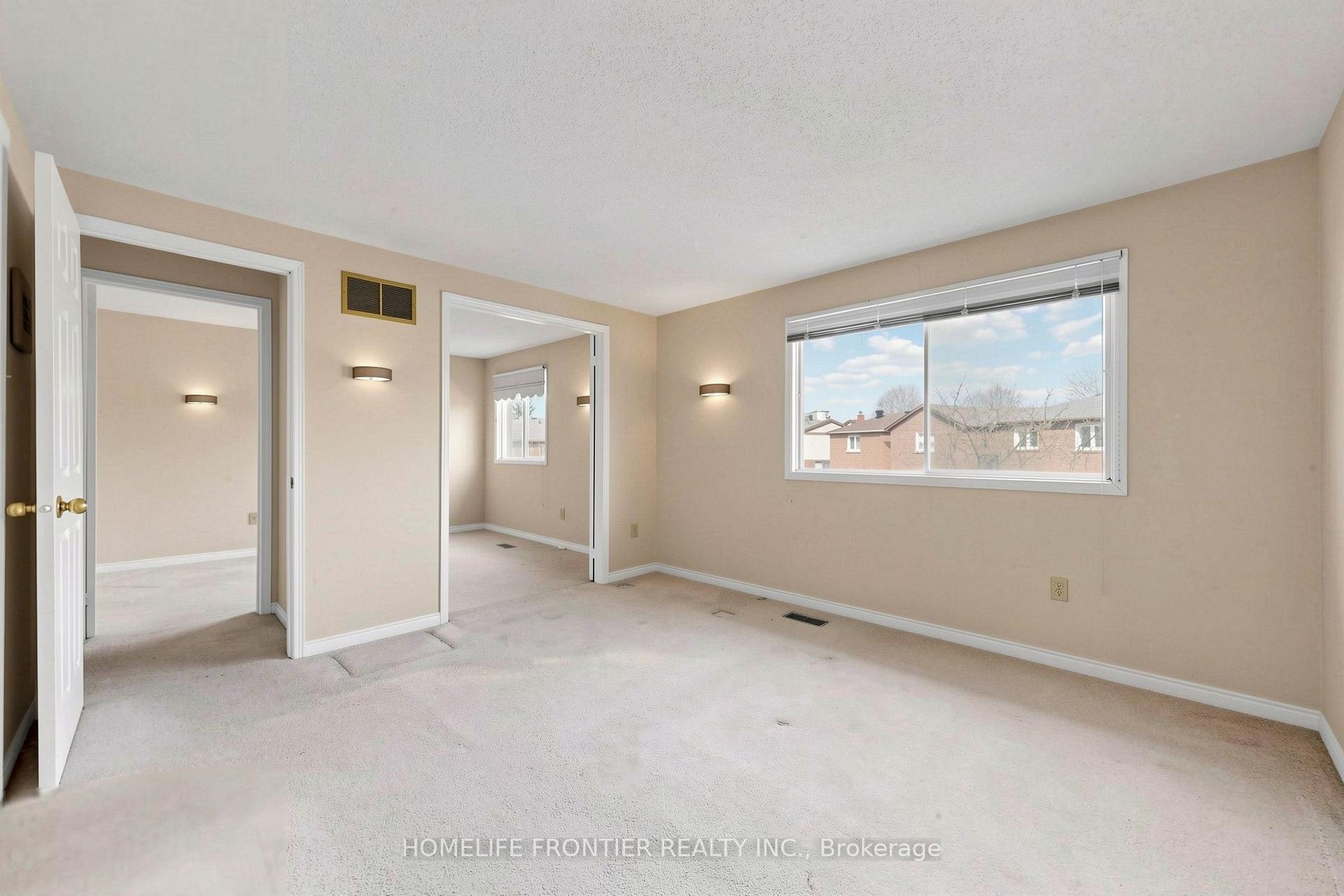 Photo 23 of 165 Frank Rivers Drive N, Scarborough, Steeles — HOMEH