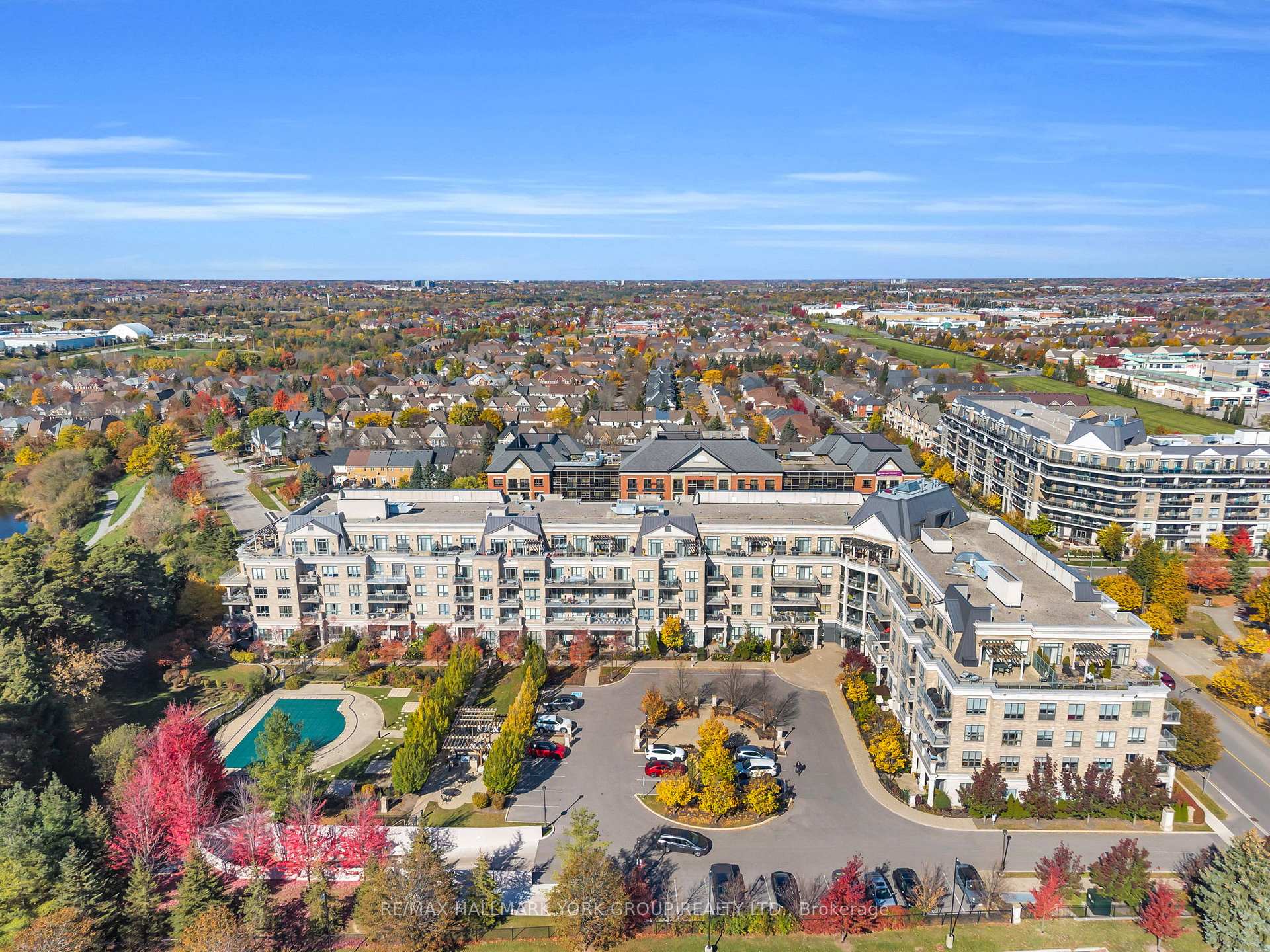 Photo 1 of Unit 212, 180 John Way, Aurora, Bayview Wellington — HOMEH