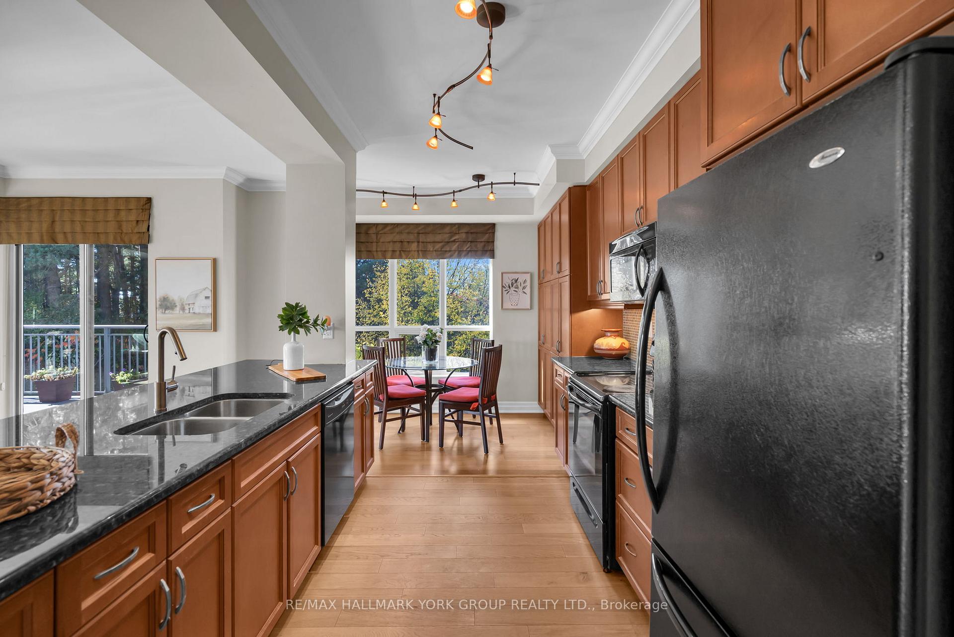 Photo 18 of Unit 212, 180 John Way, Aurora, Bayview Wellington — HOMEH