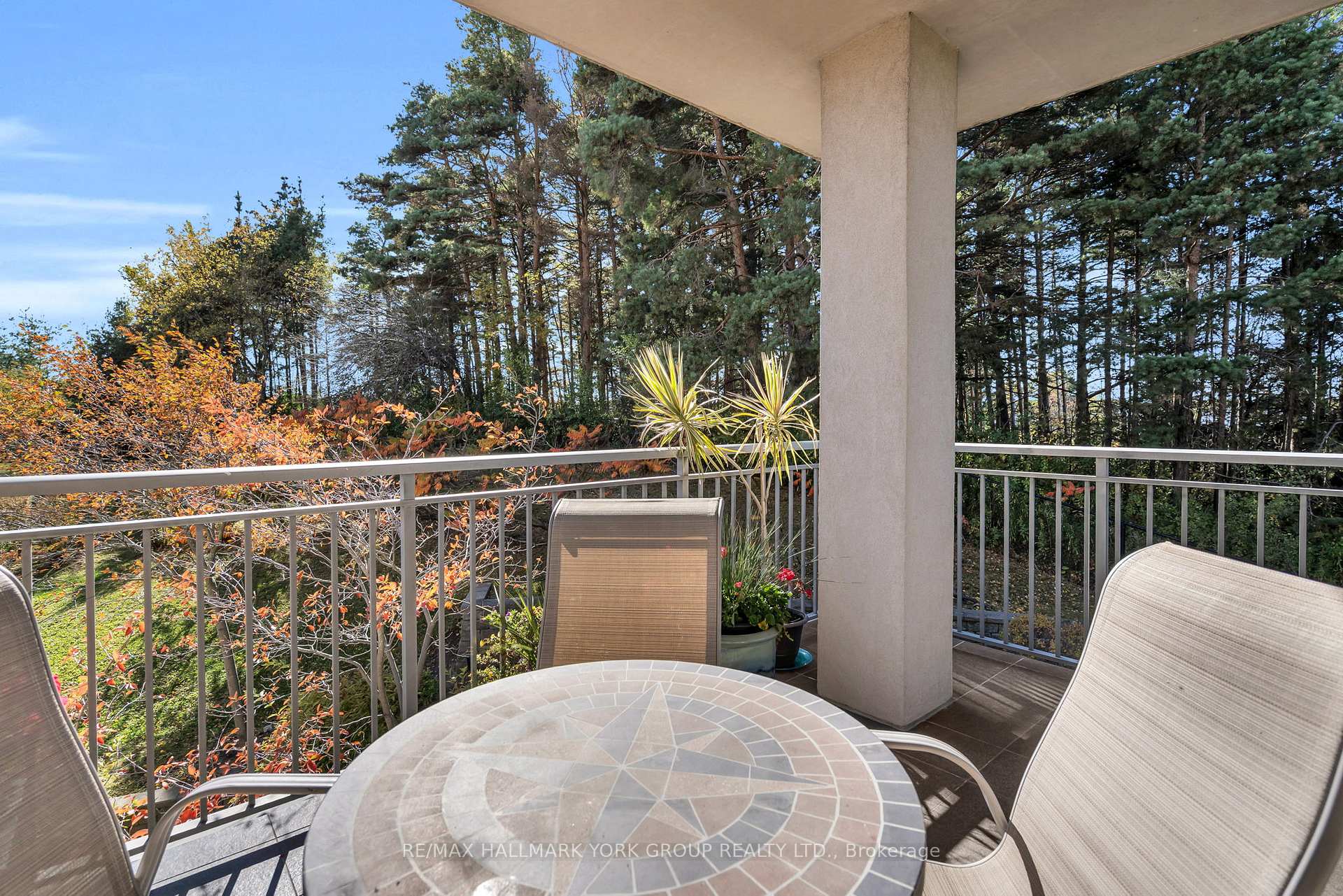 Photo 43 of Unit 212, 180 John Way, Aurora, Bayview Wellington — HOMEH