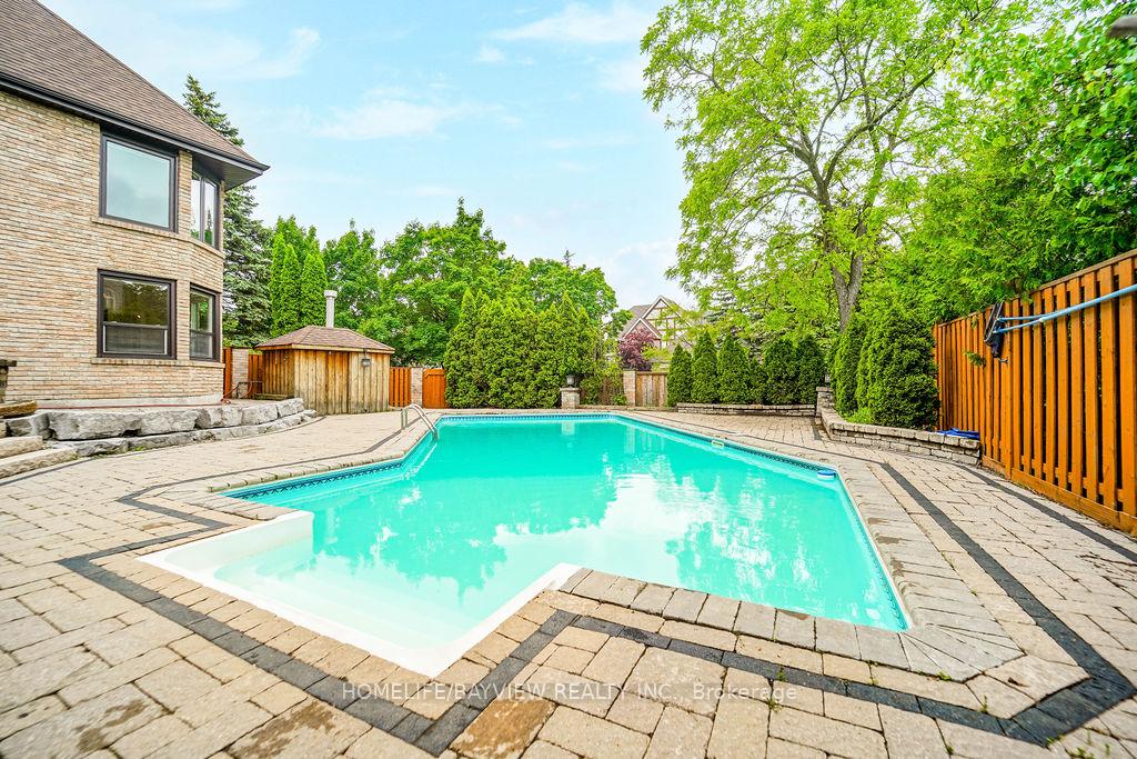 Photo 4 of 186 Garden Avenue, Richmond Hill, South Richvale — HOMEH