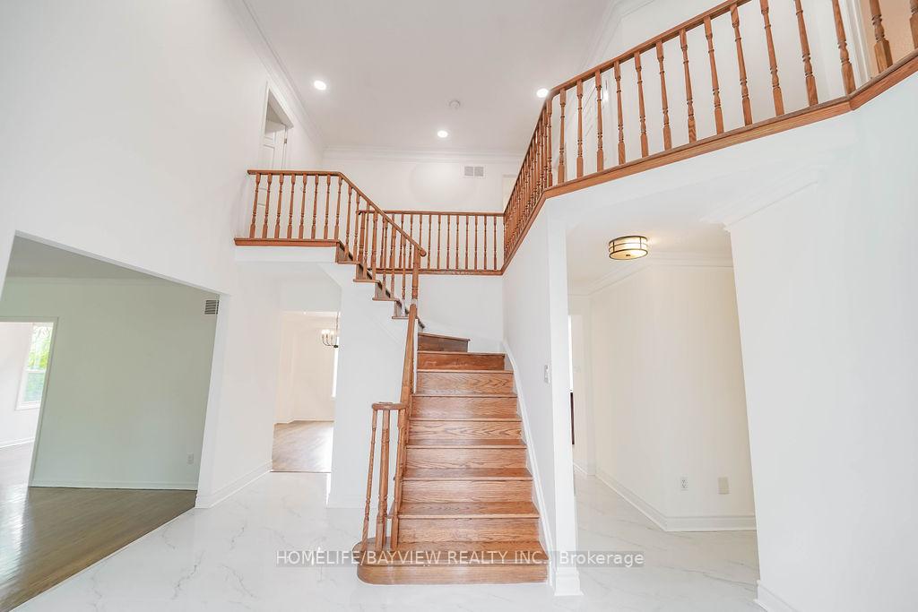 Photo 11 of 186 Garden Avenue, Richmond Hill, South Richvale — HOMEH