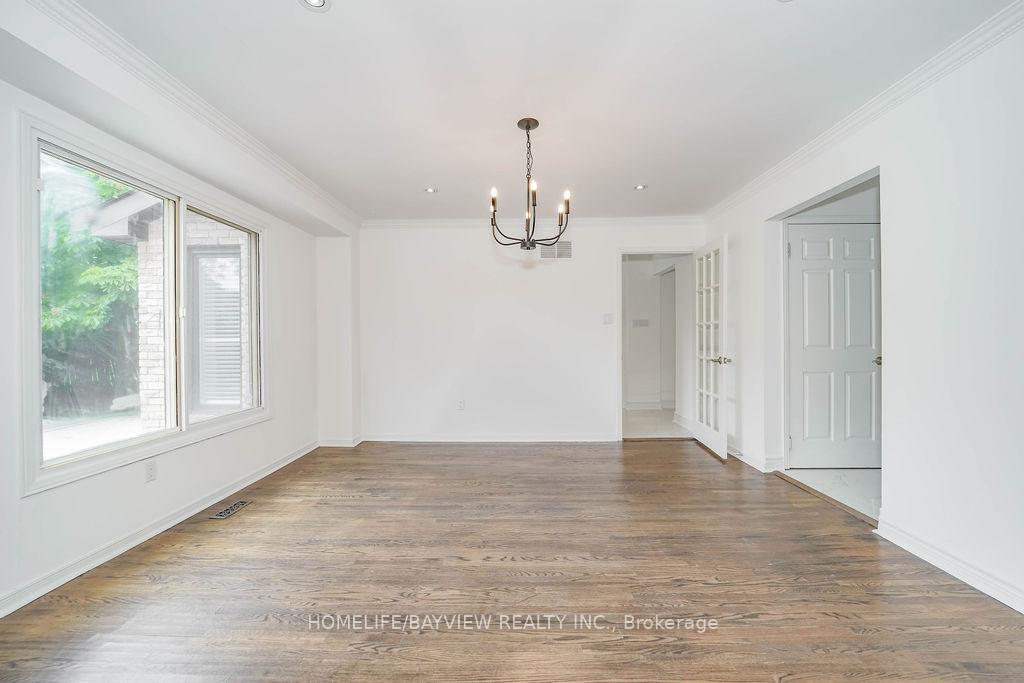 Photo 17 of 186 Garden Avenue, Richmond Hill, South Richvale — HOMEH
