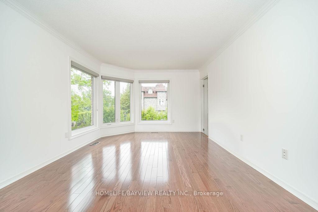 Photo 31 of 186 Garden Avenue, Richmond Hill, South Richvale — HOMEH