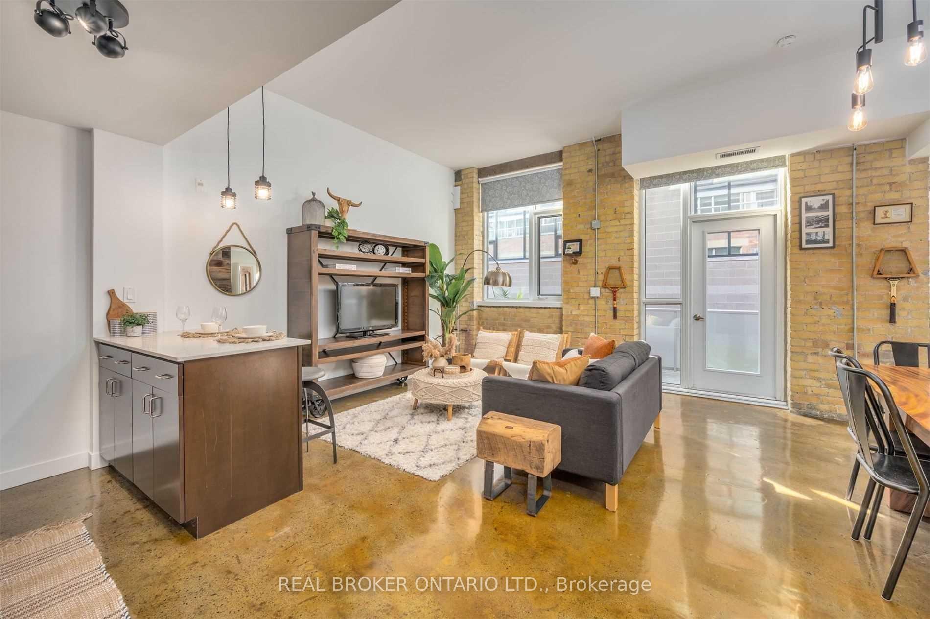 Photo of Unit 227, 201 Carlaw Avenue