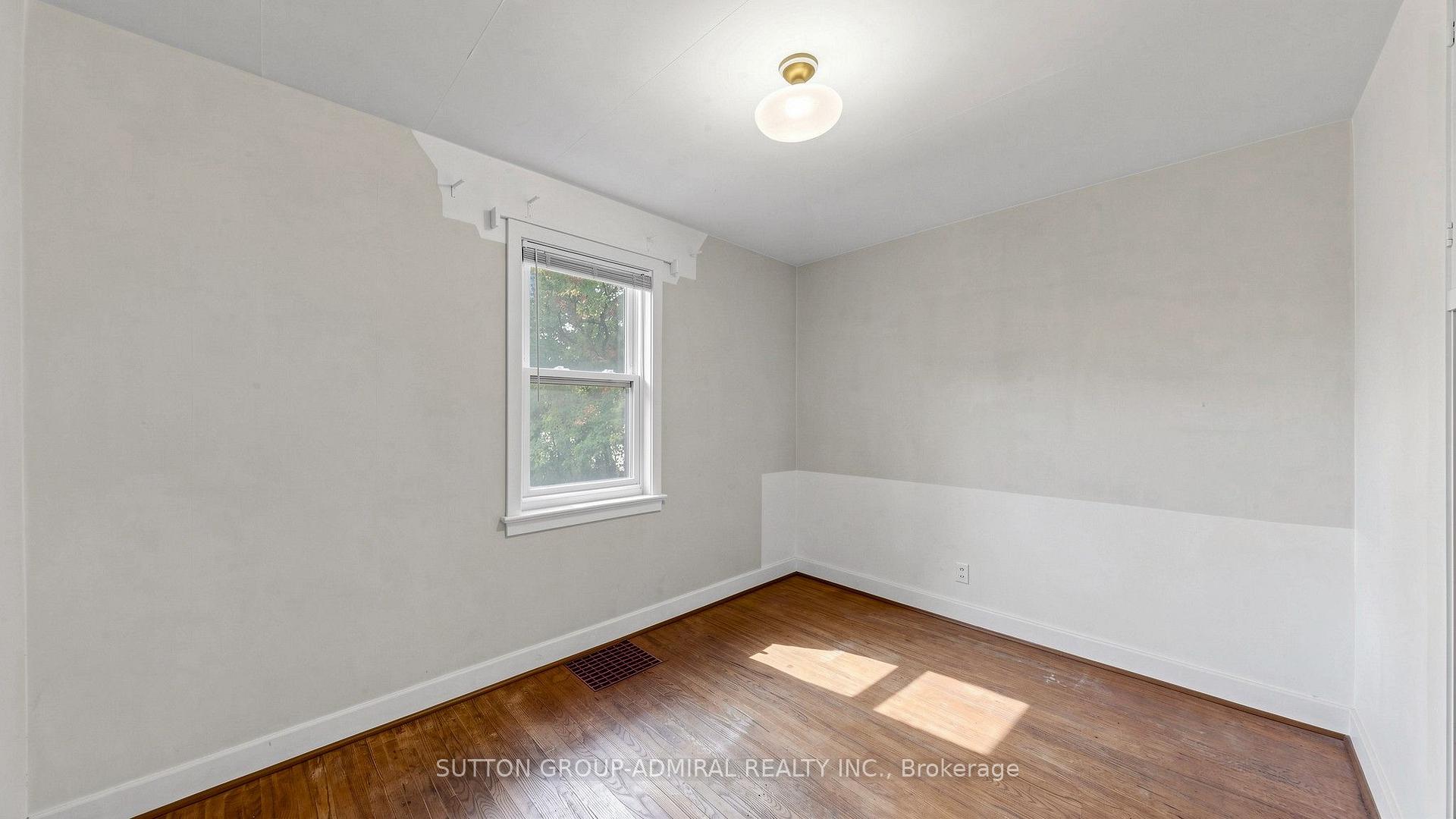 Photo 19 of 10 Highland Park Boulevard, Markham, Grandview — HOMEH