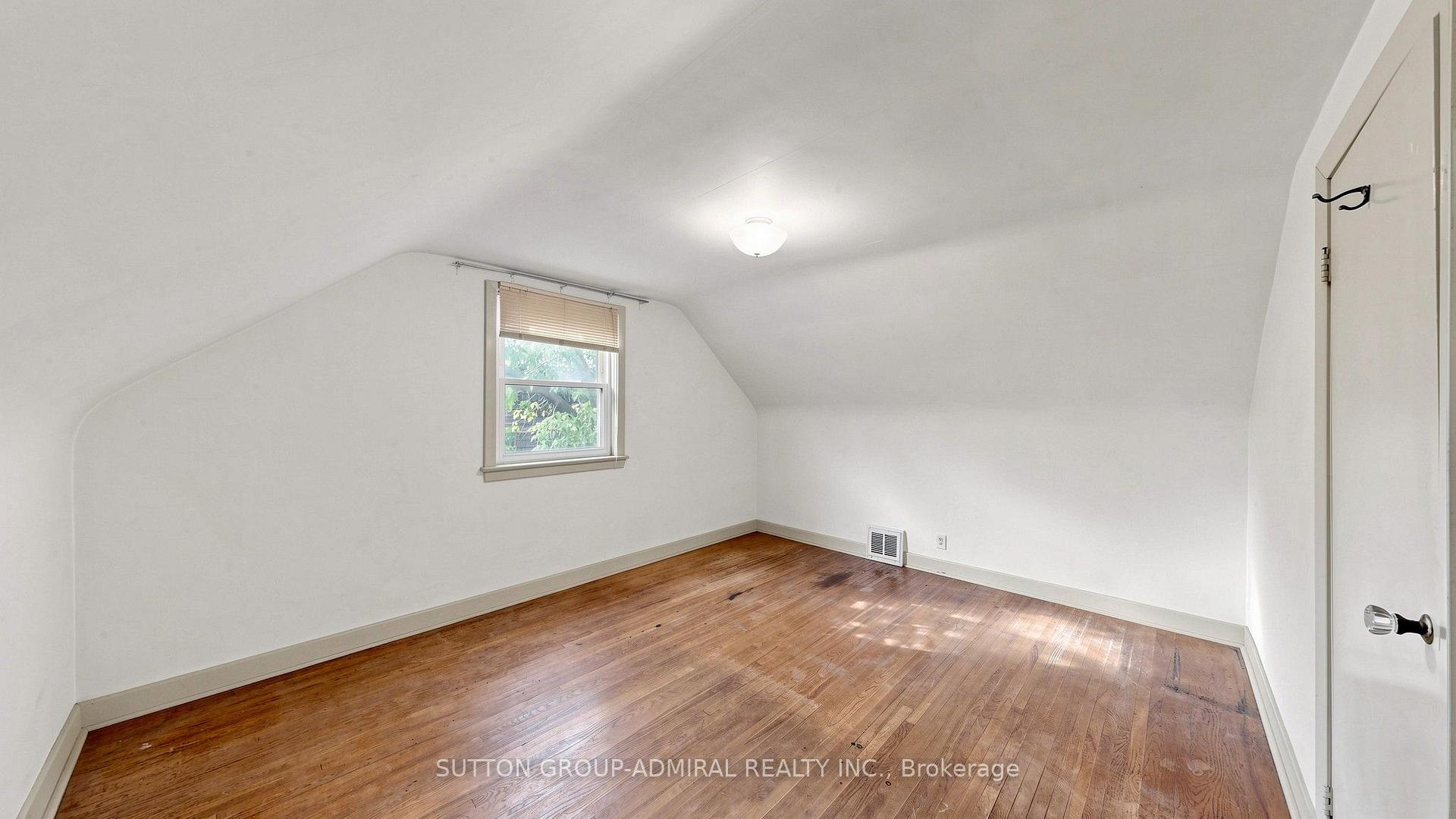Photo 27 of 10 Highland Park Boulevard, Markham, Grandview — HOMEH