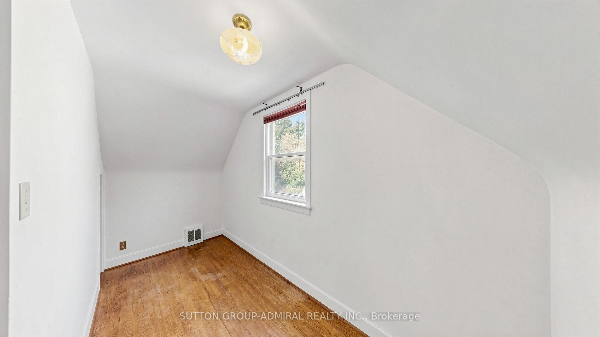 Photo 30 of 10 Highland Park Boulevard, Markham, Grandview — HOMEH