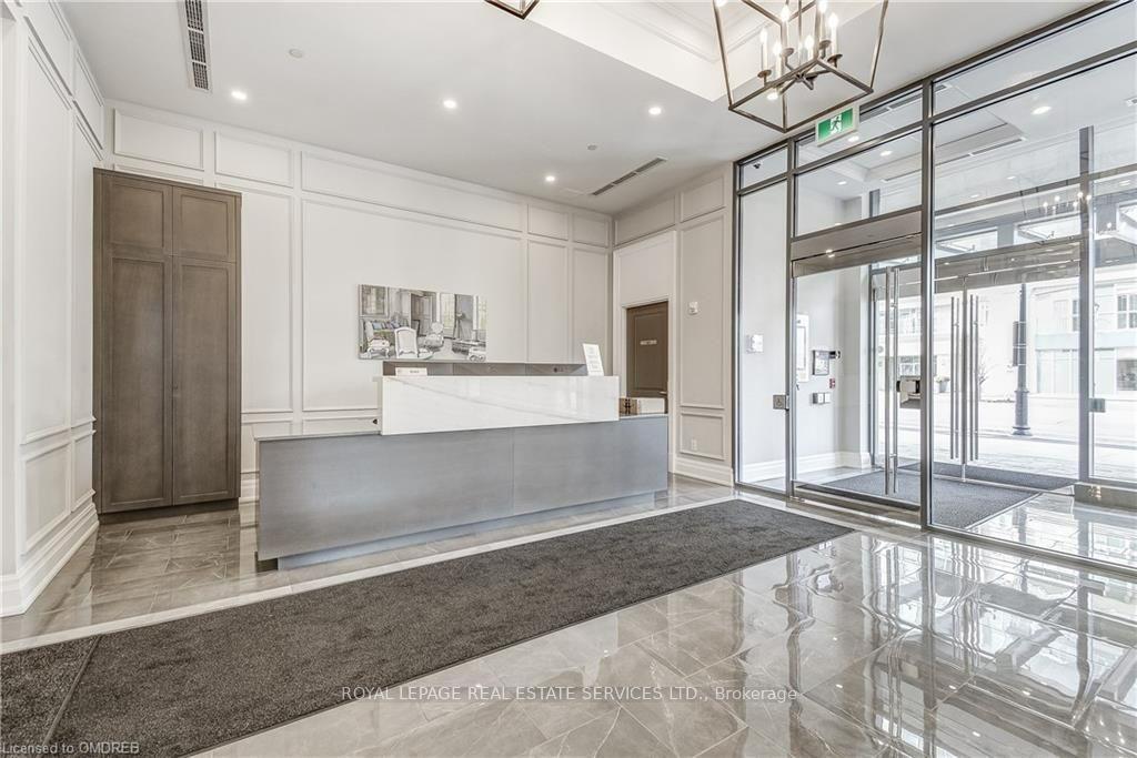 Photo 4 of Unit 1704, 2060 Lakeshore Road, Burlington, Brant — HOMEH