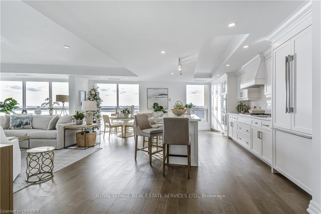 Photo 8 of Unit 1704, 2060 Lakeshore Road, Burlington, Brant — HOMEH