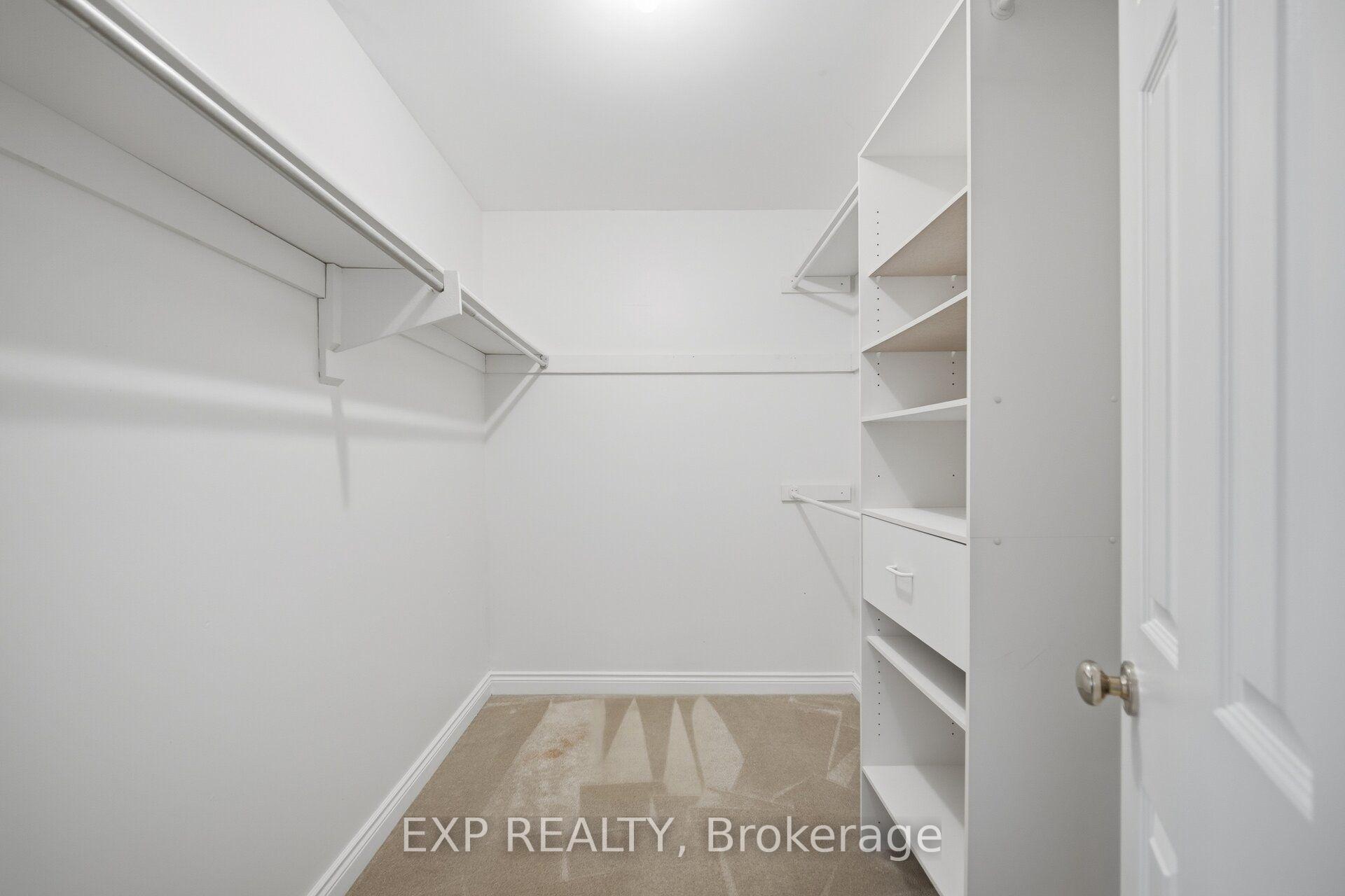Photo 18 of 20 Devlin Place, Aurora, Aurora Highlands — HOMEH