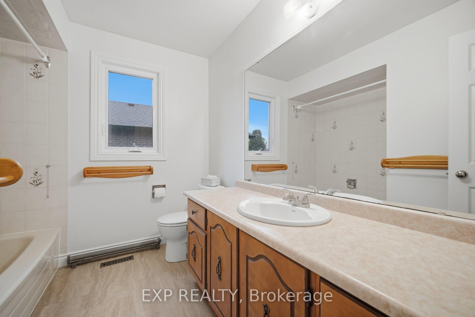 Photo 20 of 20 Devlin Place, Aurora, Aurora Highlands — HOMEH