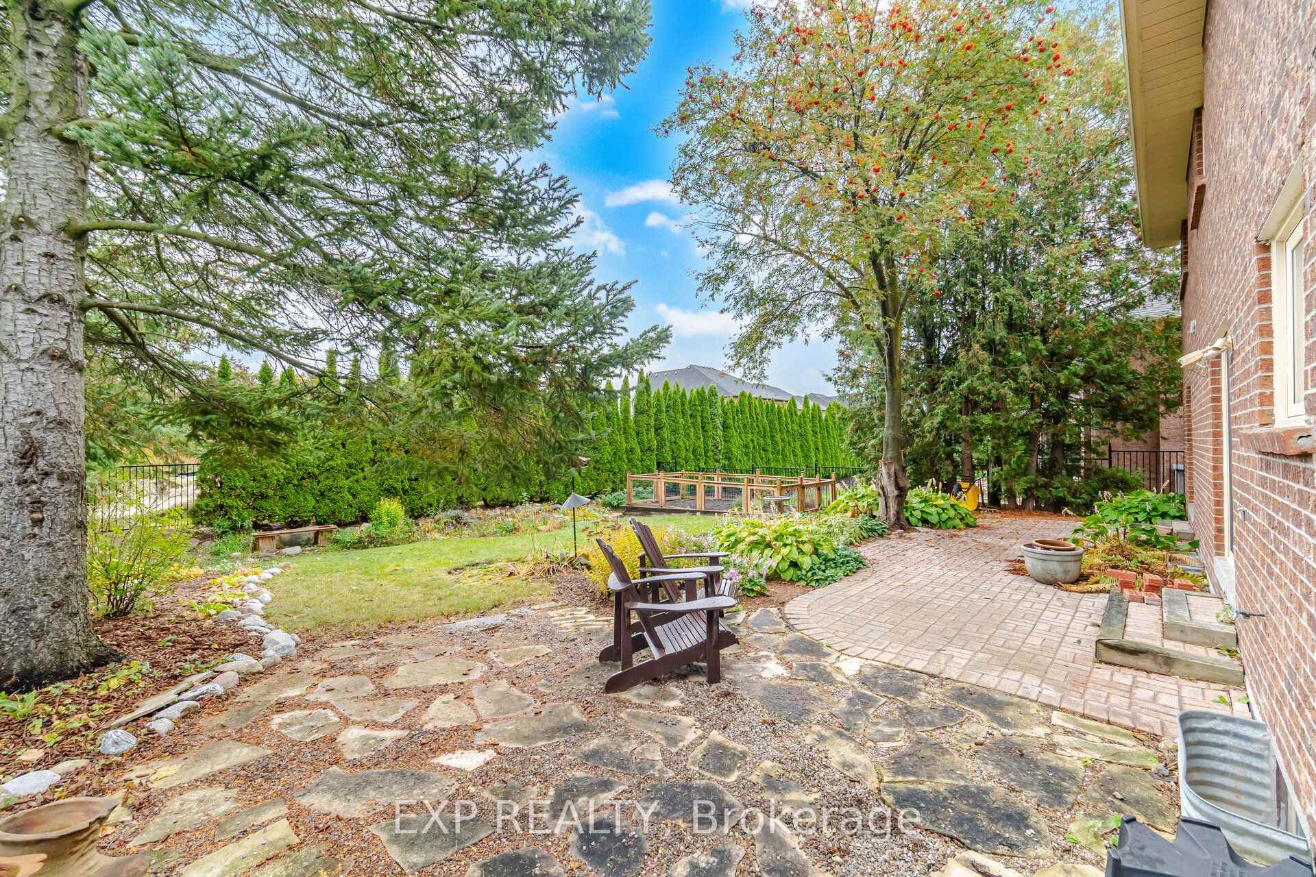 Photo 27 of 20 Devlin Place, Aurora, Aurora Highlands — HOMEH