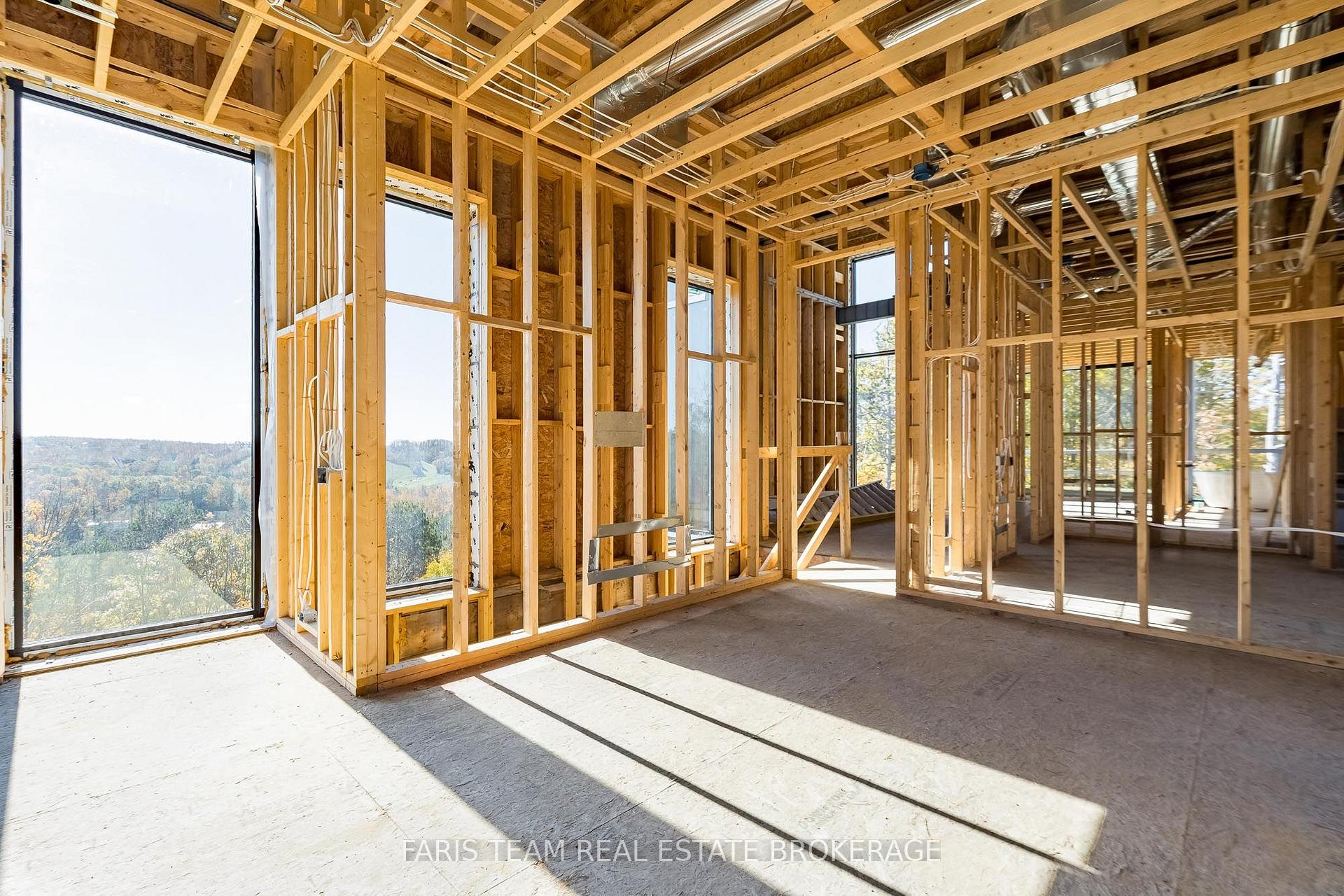 Photo 11 of 11 Pine Point, Oro-Medonte, Horseshoe Valley — HOMEH