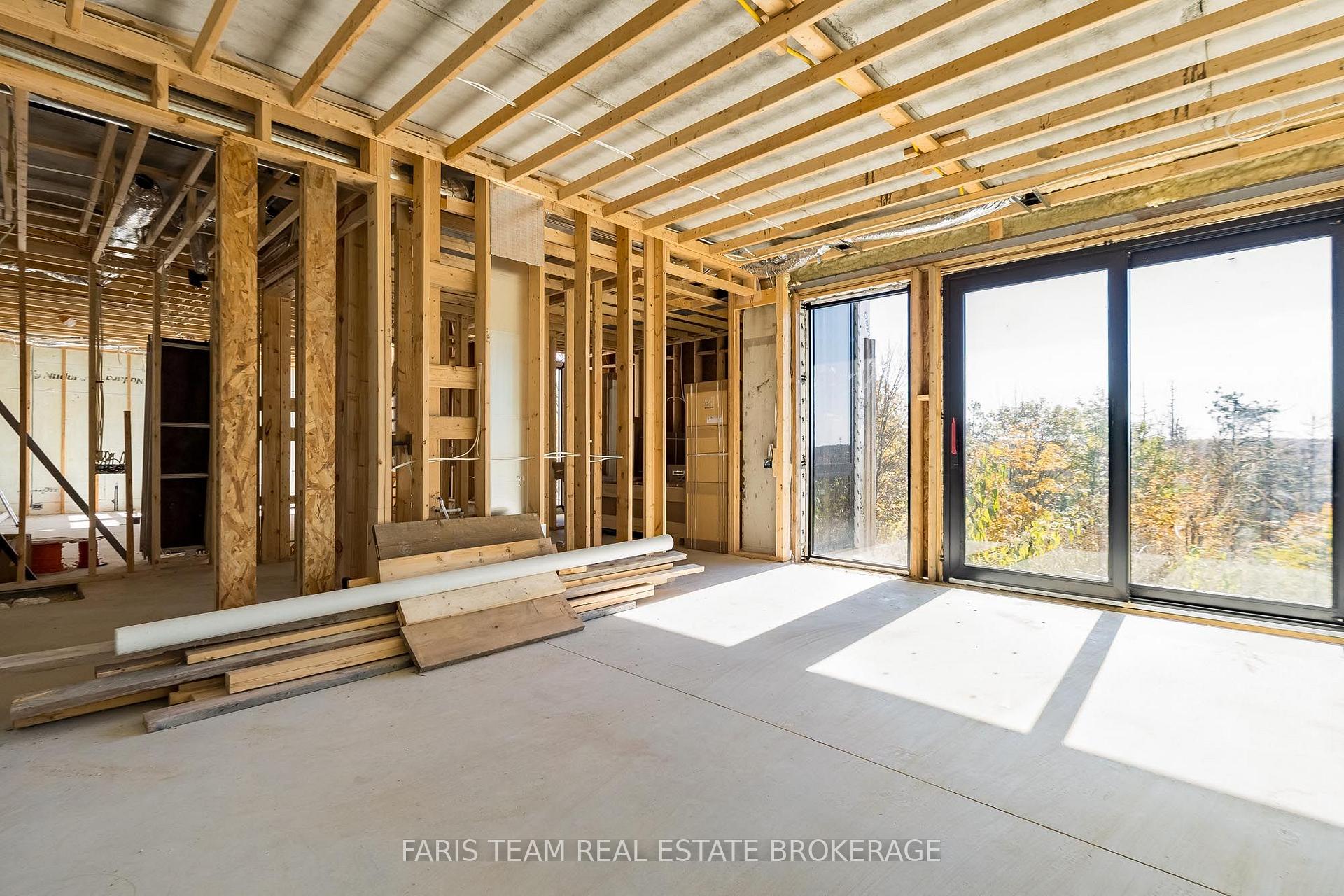 Photo 14 of 11 Pine Point, Oro-Medonte, Horseshoe Valley — HOMEH