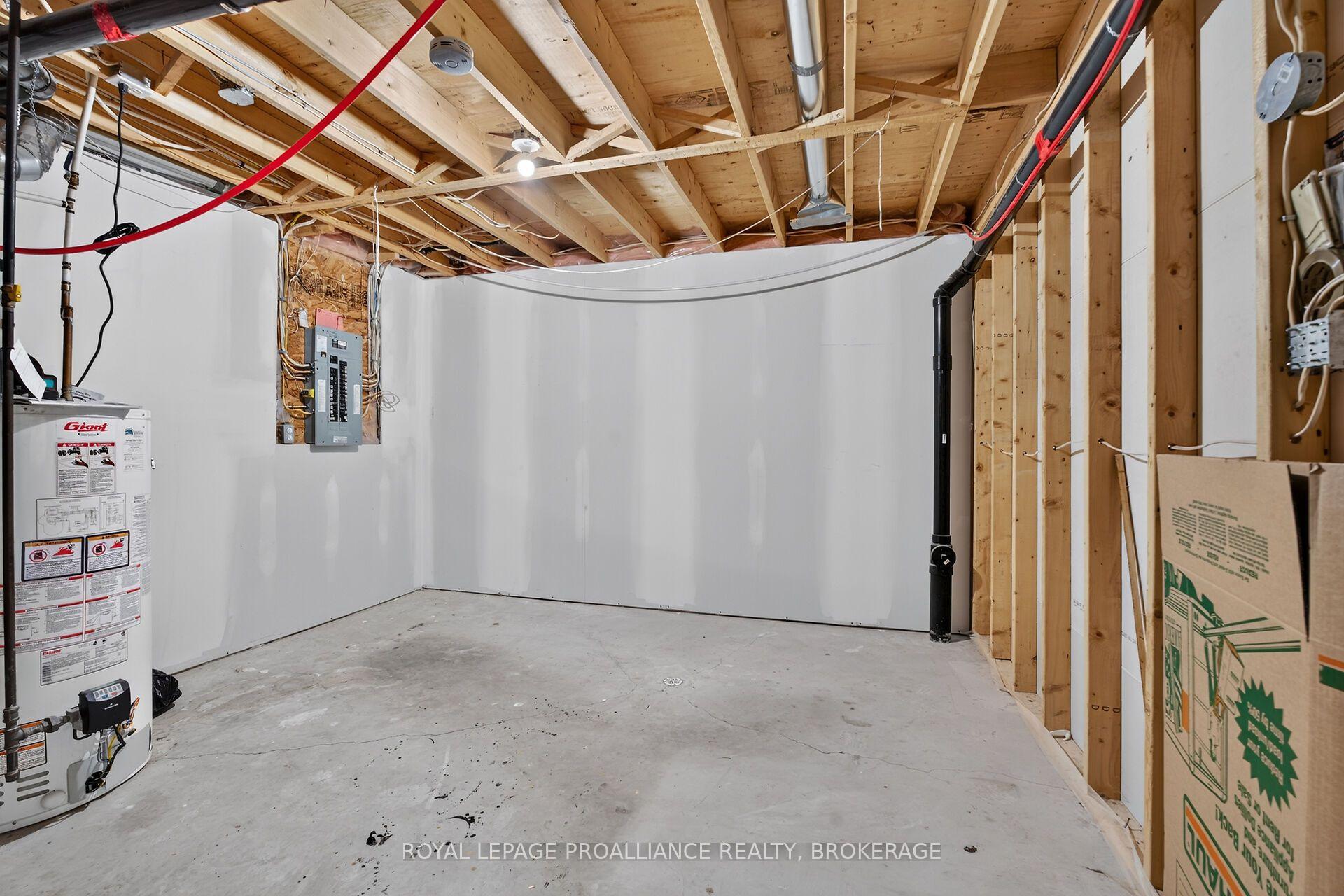Photo 43 of 1132 Halifax Drive, Kingston, City Northwest — HOMEH