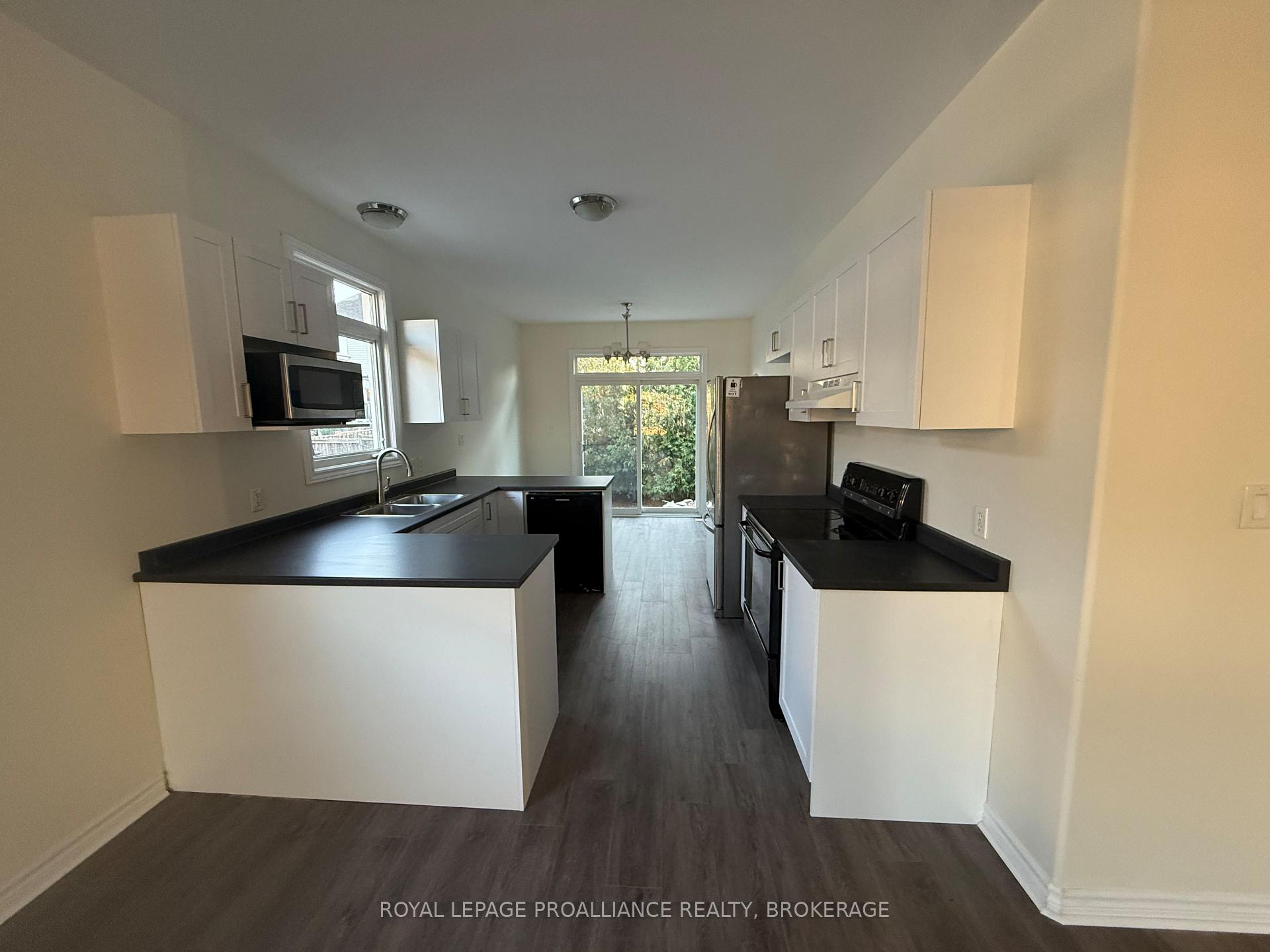 Photo 15 of 1132 Halifax Drive, Kingston, City Northwest — HOMEH