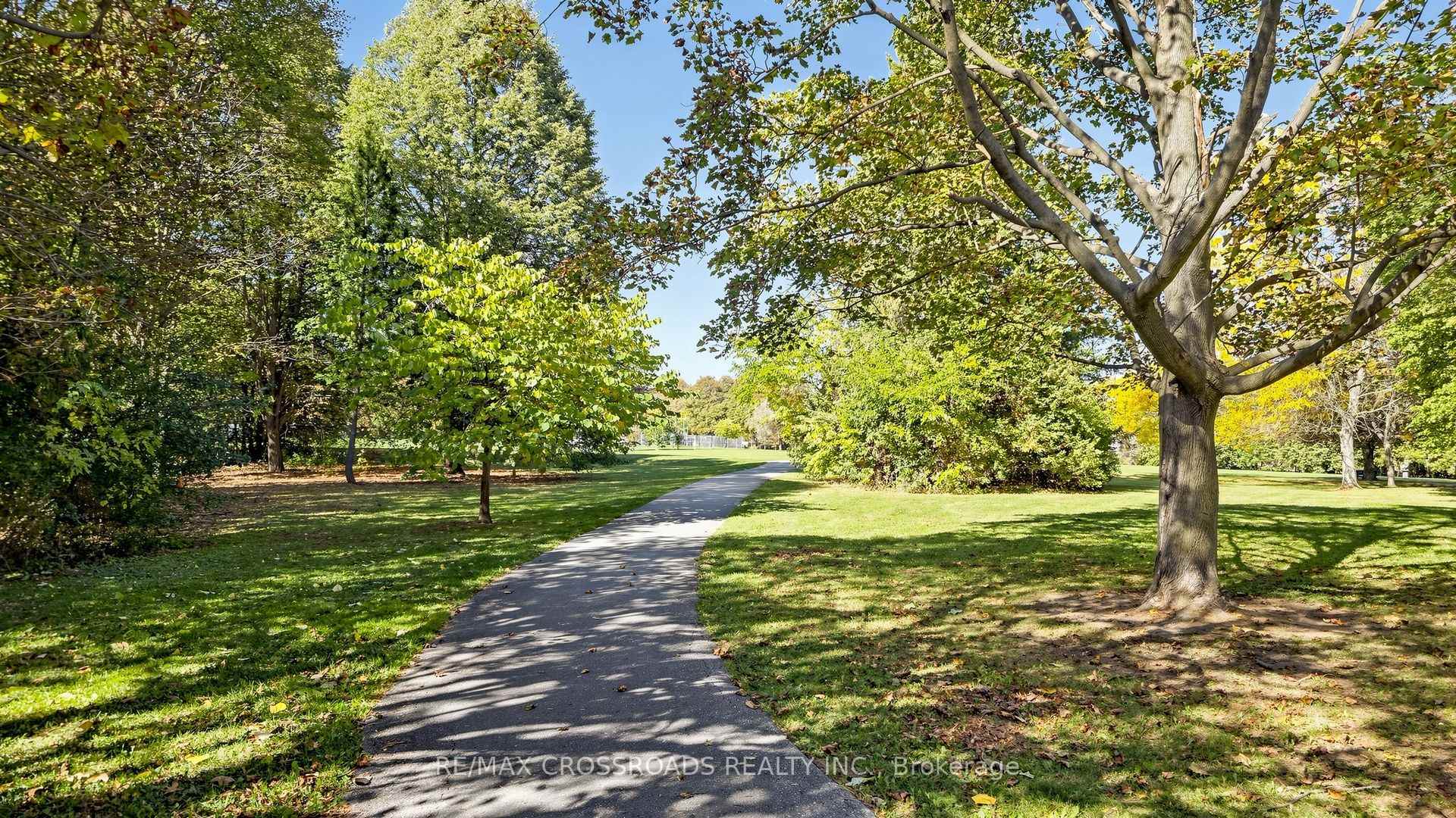 Photo 31 of 27 Hagerman Boulevard, Markham, Unionville — HOMEH